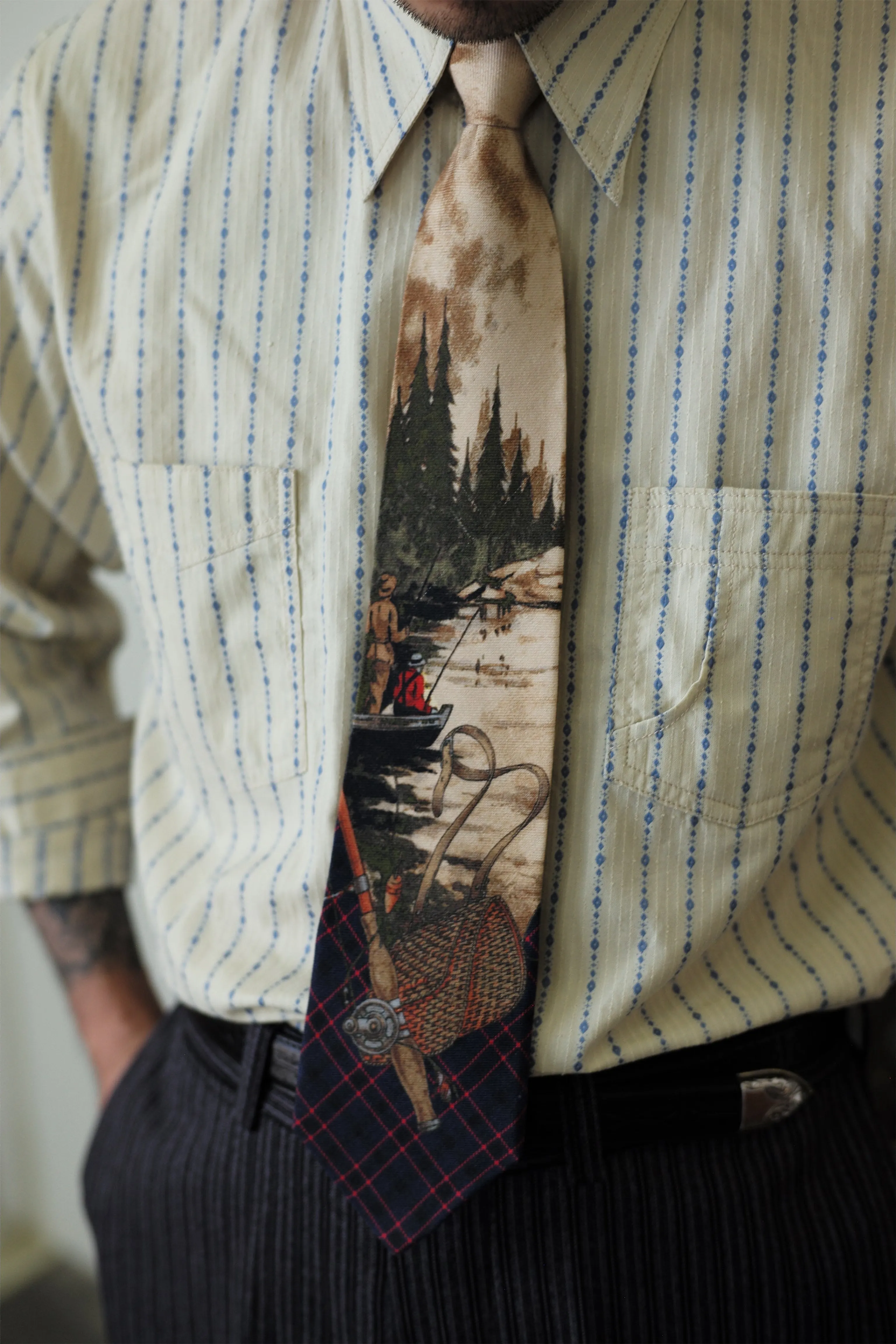 Scenic Patterned Wool Necktie - Image 5