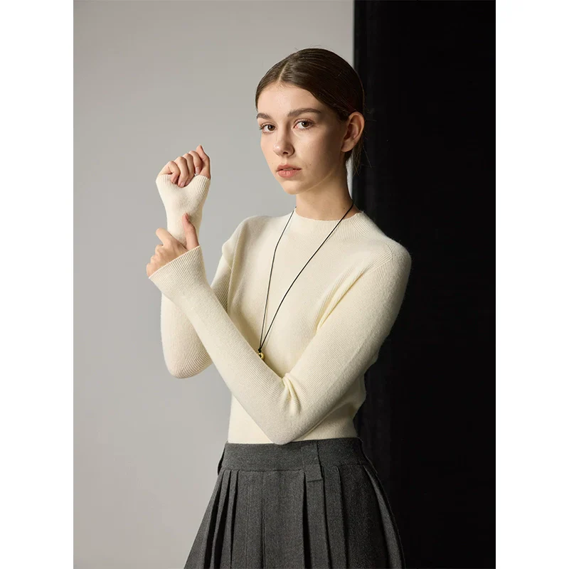 Seamless Fit Wool Knit Sweater - Image 2