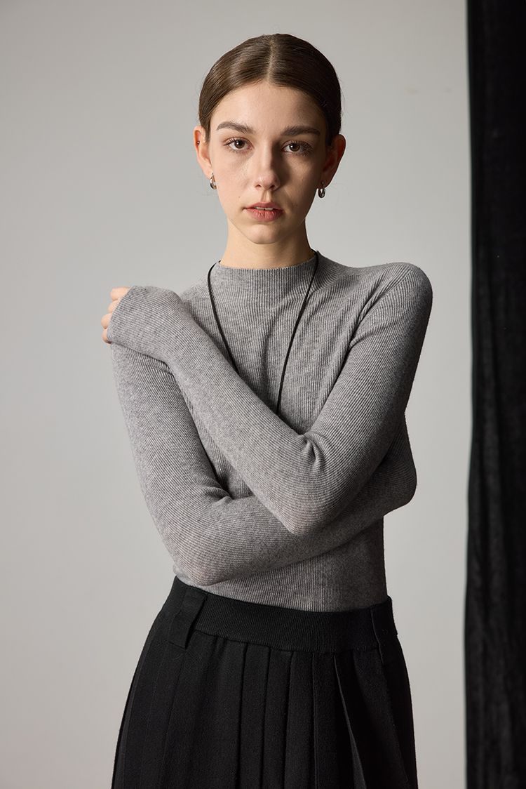 Seamless Fit Wool Knit Sweater - Image 6
