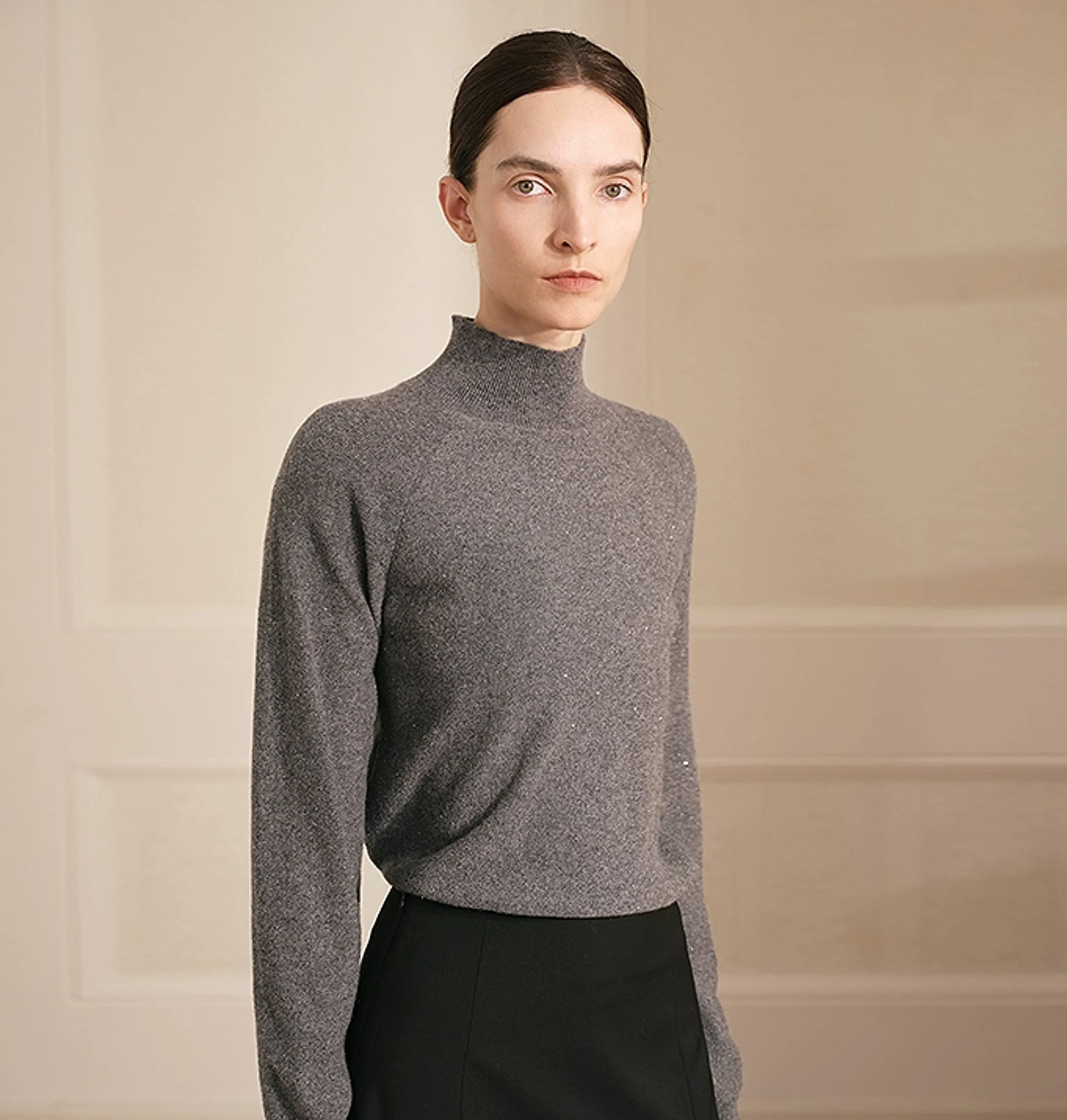 Seamless High-Neck Luxury Sweater - Image 3