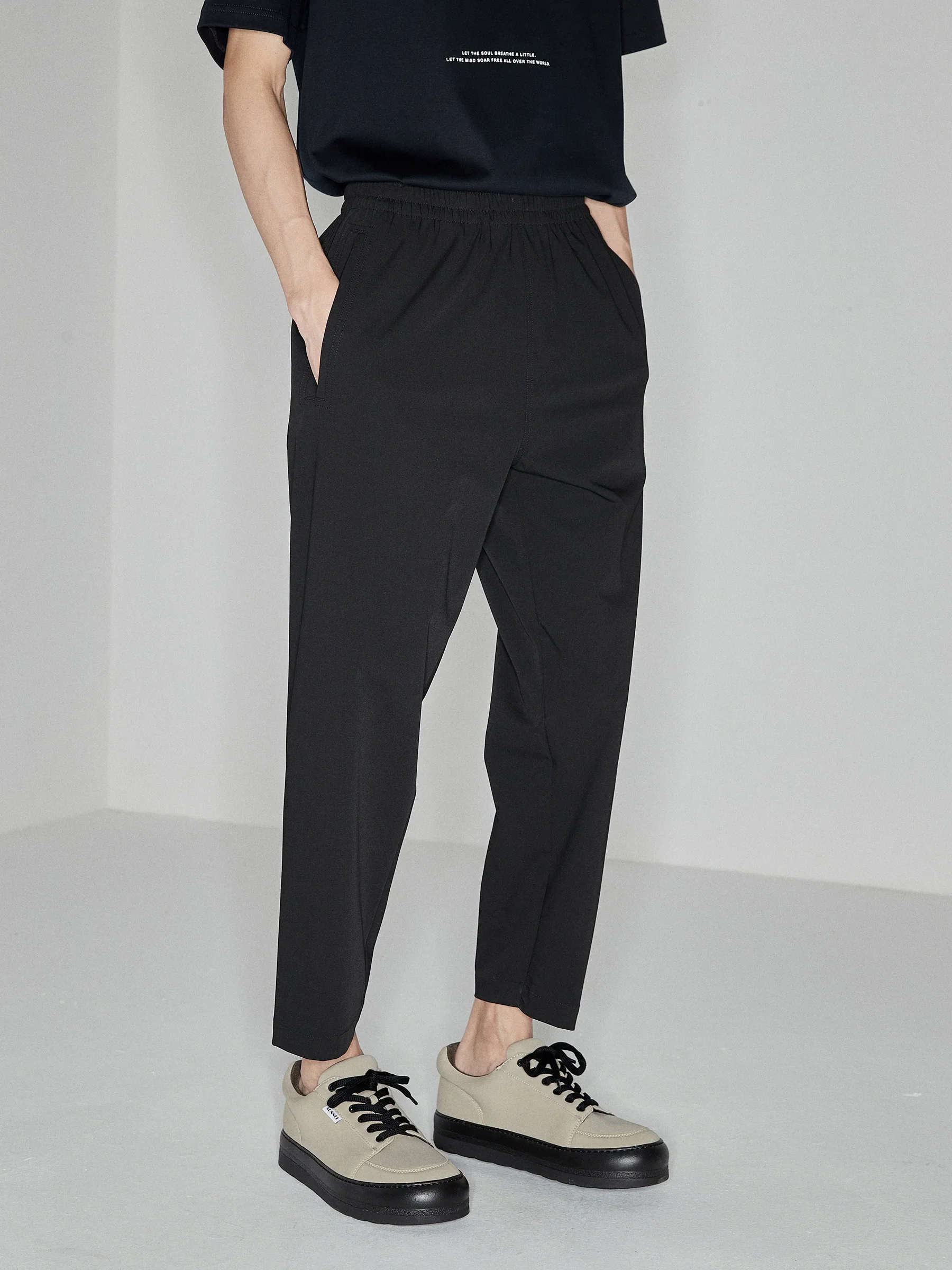 Seamless Stretch Cropped Pants - Image 3
