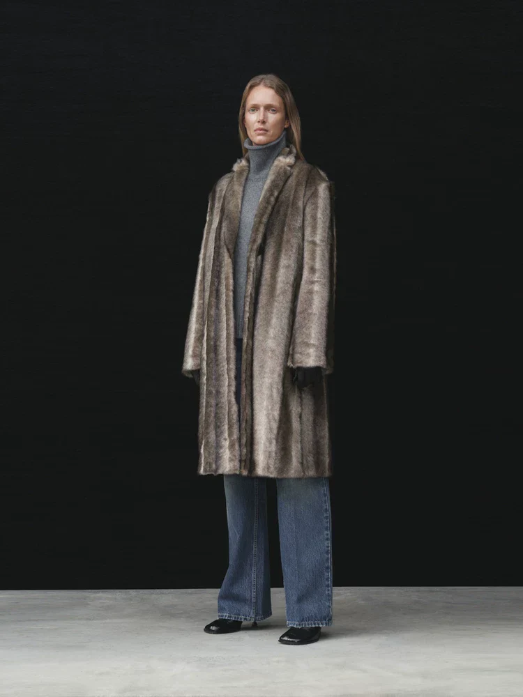 Shawl-Lapel Fur Coat - Image 2