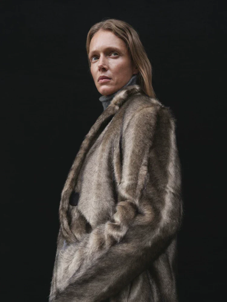 Shawl-Lapel Fur Coat - Image 4