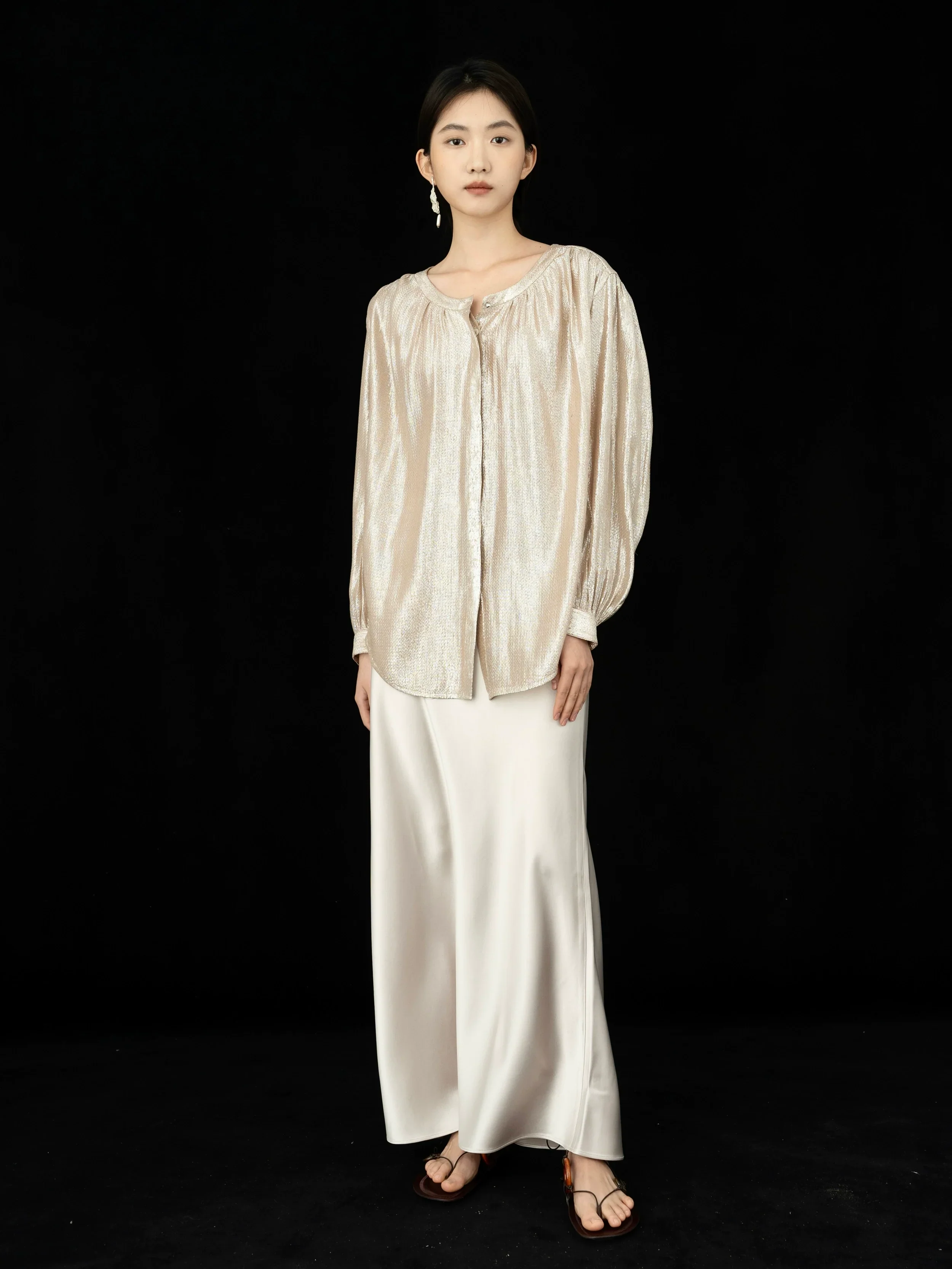 Shimmering Loose Fit Blouse - Image 3