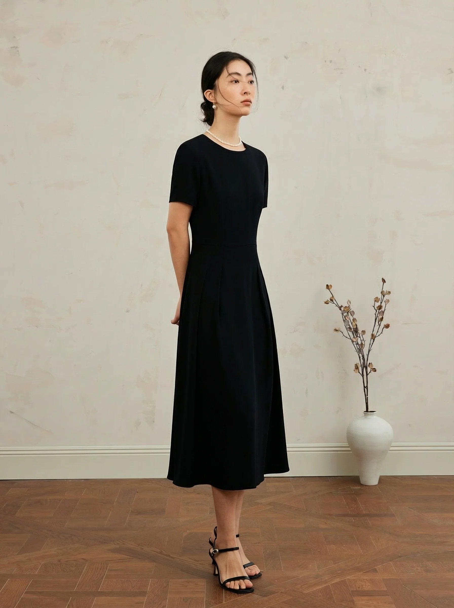 Short-Sleeve Triacetate Midi Dress - Image 4