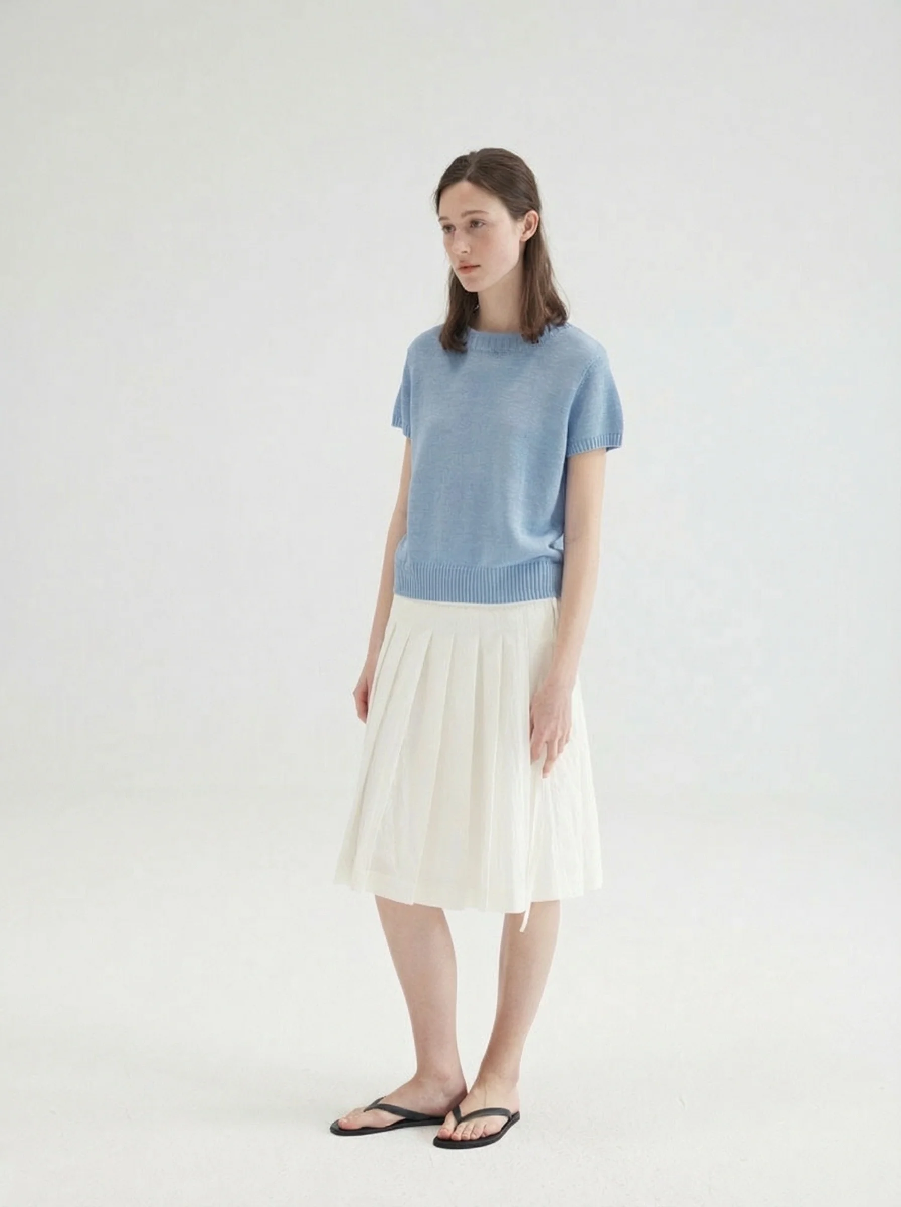 Side Button Pleated Skirt - Image 3