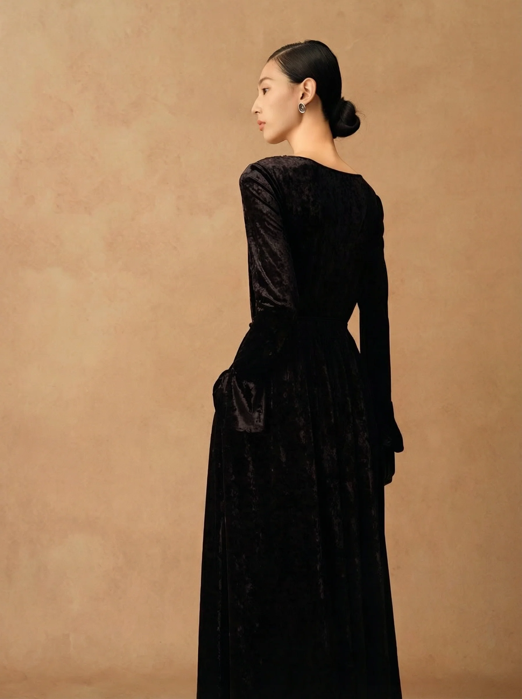 Silk Velvet Boat-Neck Dress - Image 3