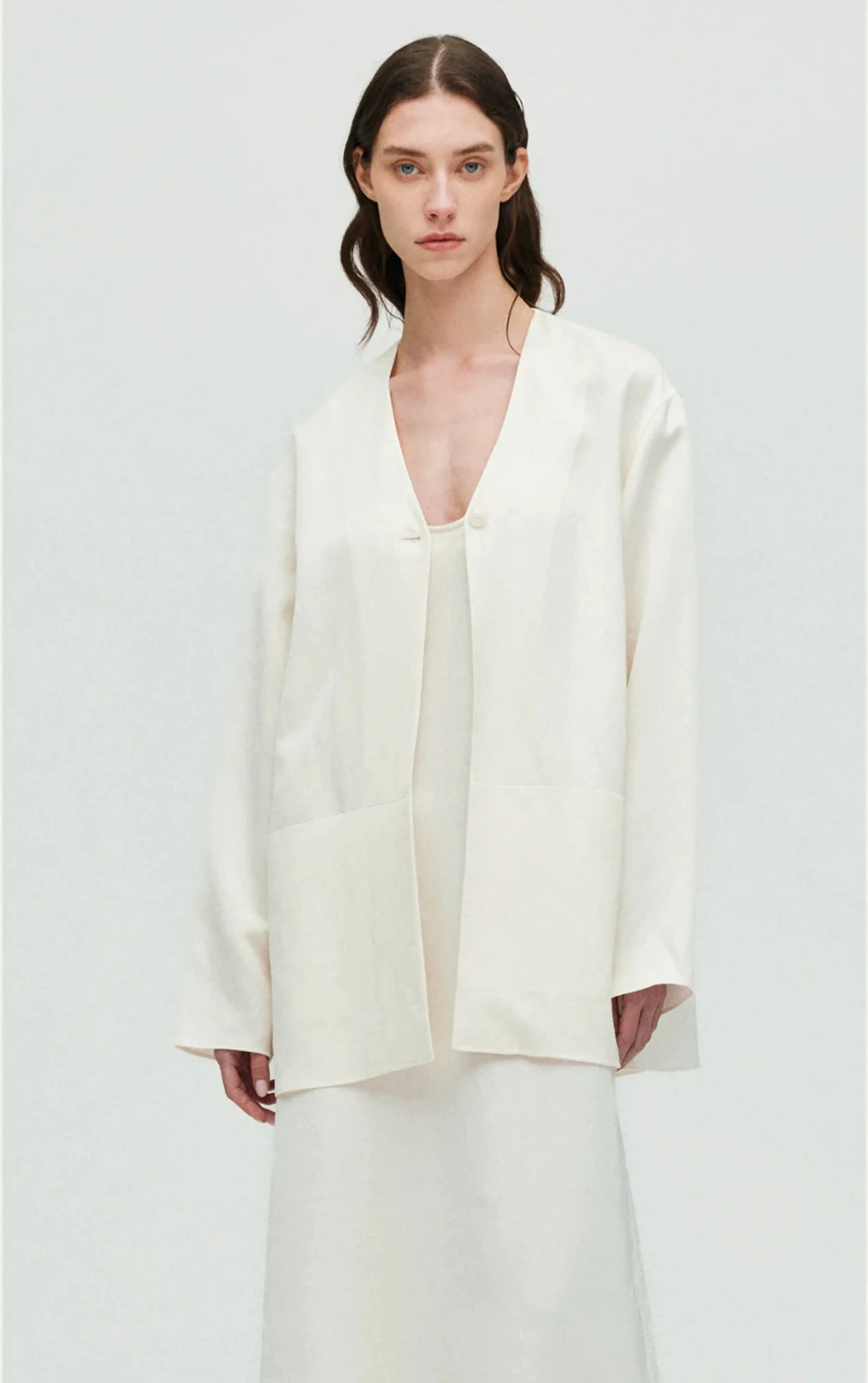 Simple Linen Suit Jacket - Image 5