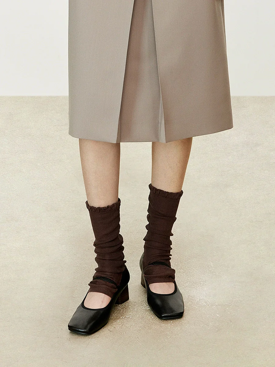 Single-Pleat Stretch Wool Midi Skirt - Image 5