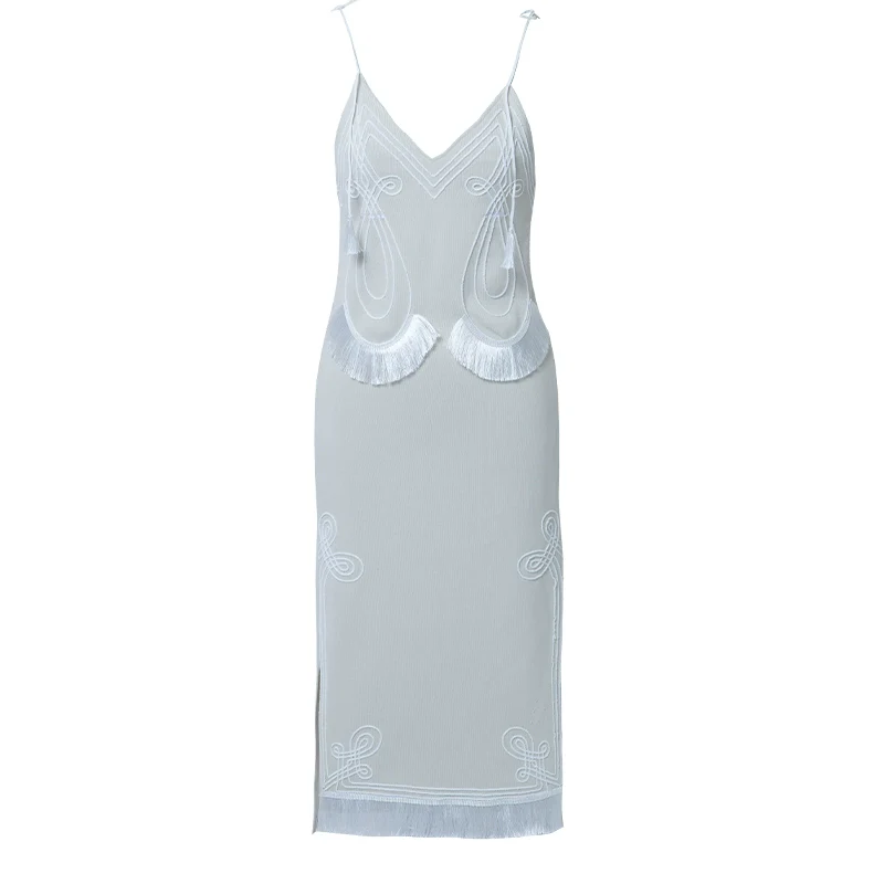 Sleeveless Embroidered Dress - Image 5