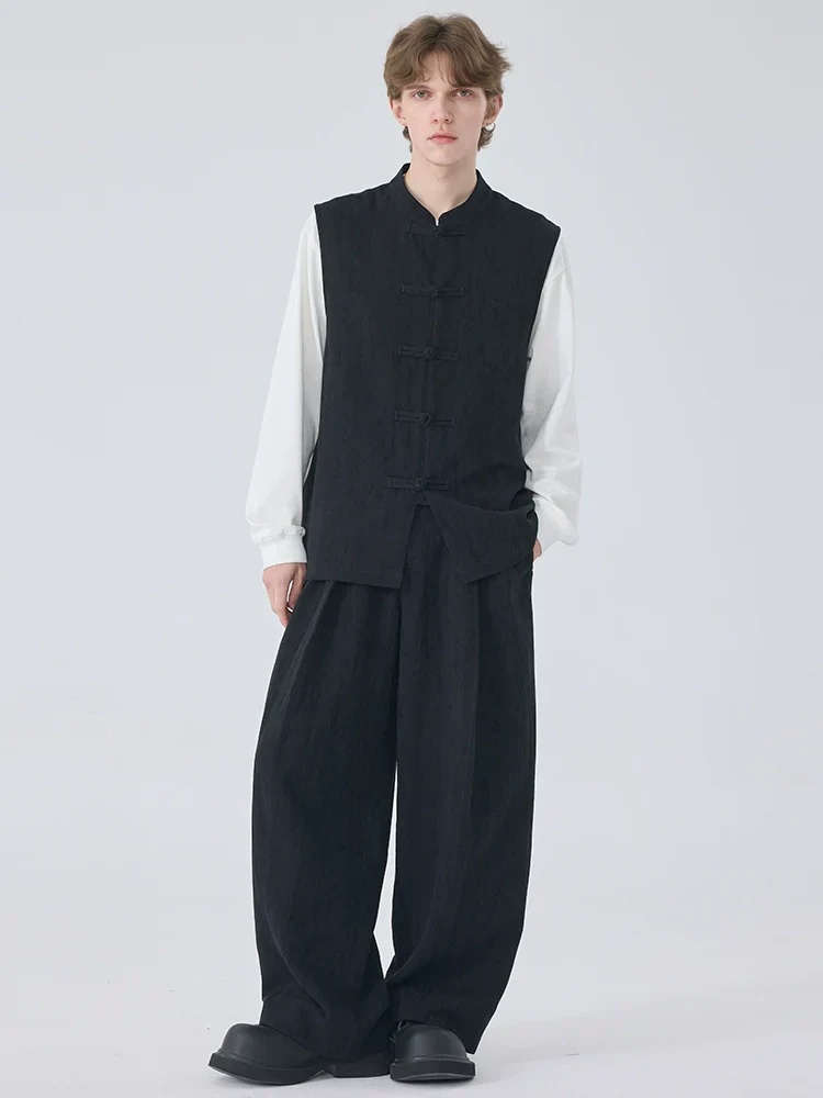 Sleeveless Mandarin-Collar Vest - Image 3