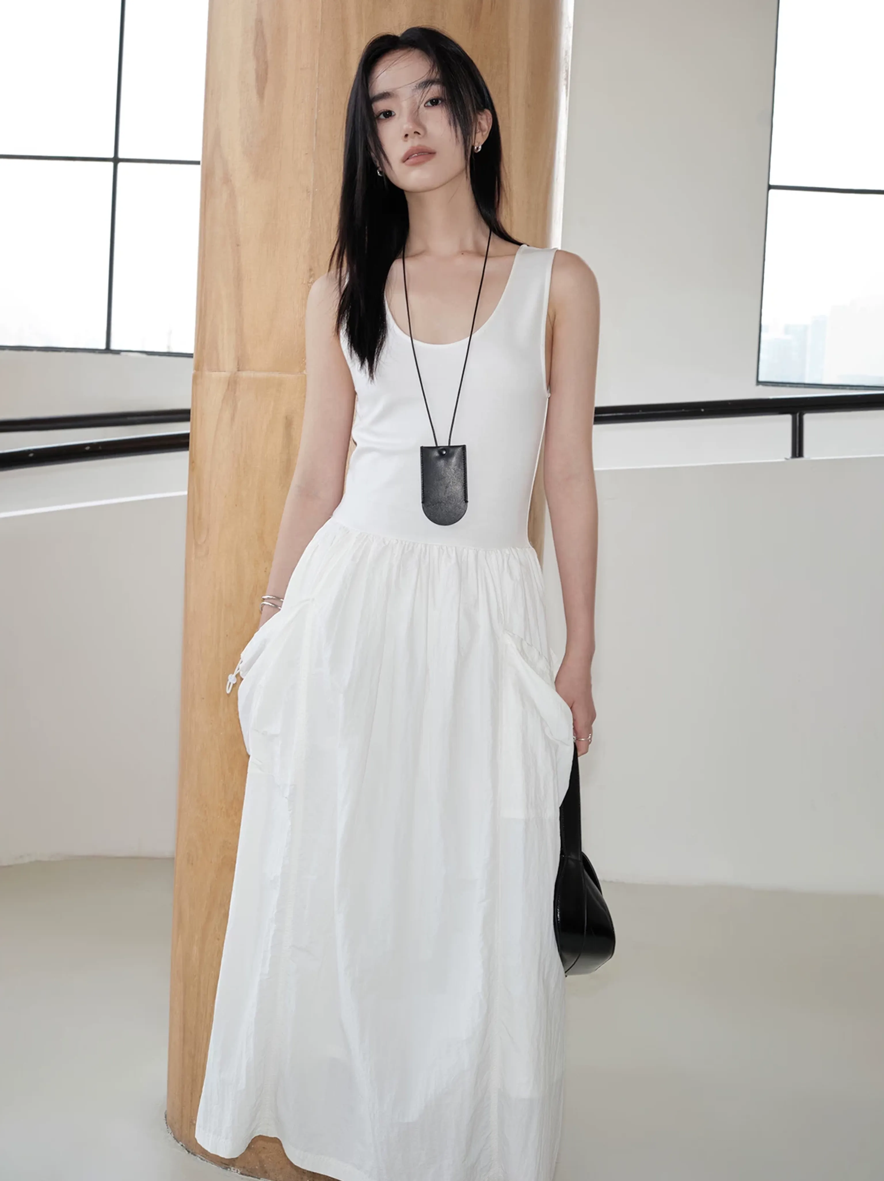 Sleeveless Pocket Maxi Dress - Image 3