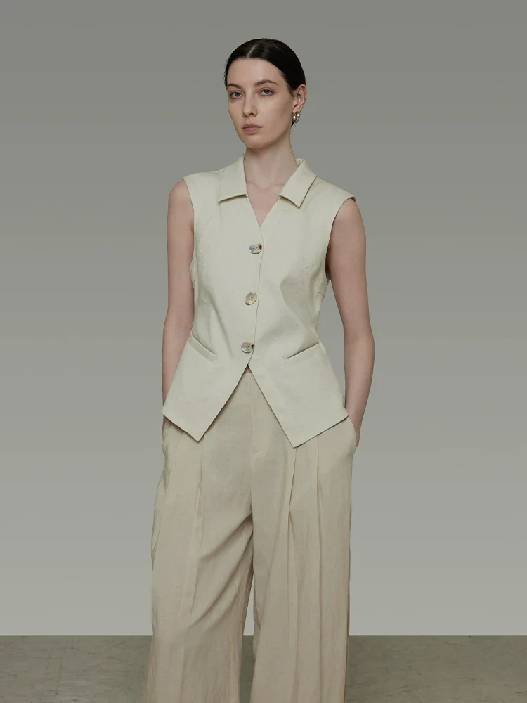 Sleeveless Tailored Vest - Image 2
