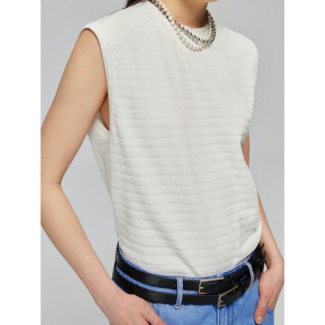 Sleeveless Textured Top - Image 3