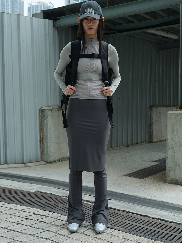 Slim-Fit Half-Zip Top - Image 4