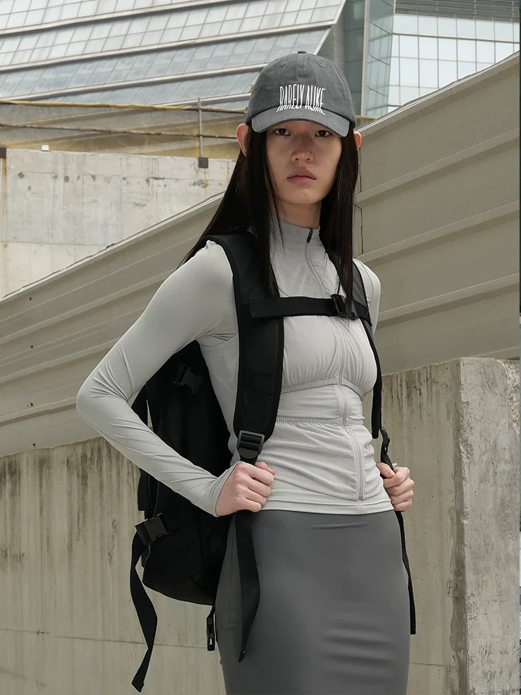 Slim-Fit Half-Zip Top - Image 5
