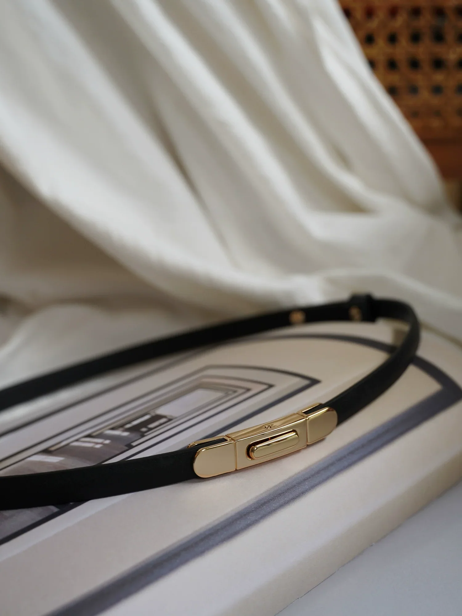 Slim Leather Waist Belt - Image 4