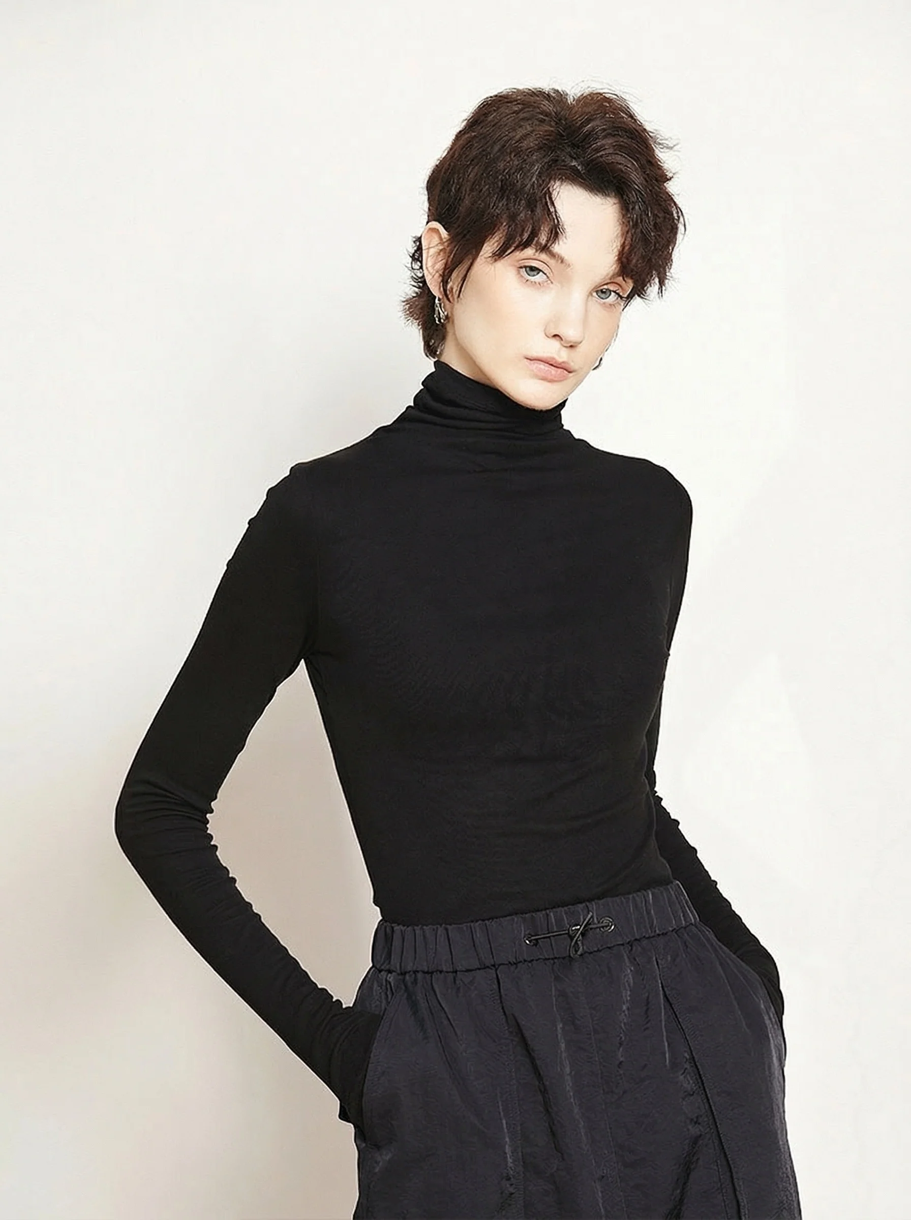 Slim Tencel Wool Turtleneck - Image 5
