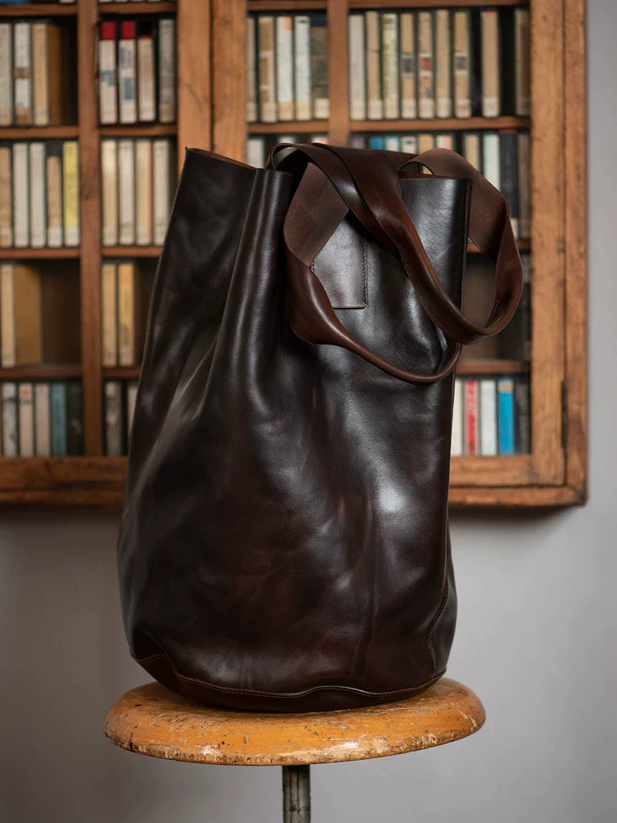 Soft Top-Grain Leather Bucket Bag - Image 2