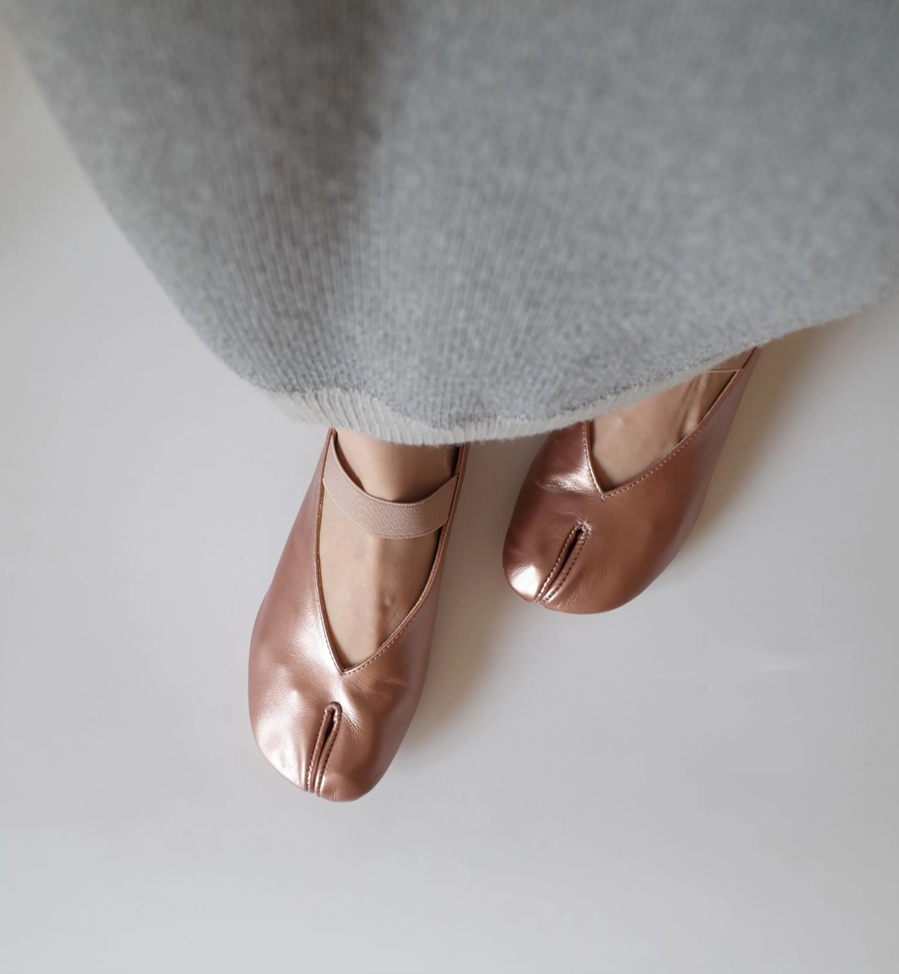 Split-Toe Ballet Flats - Image 5