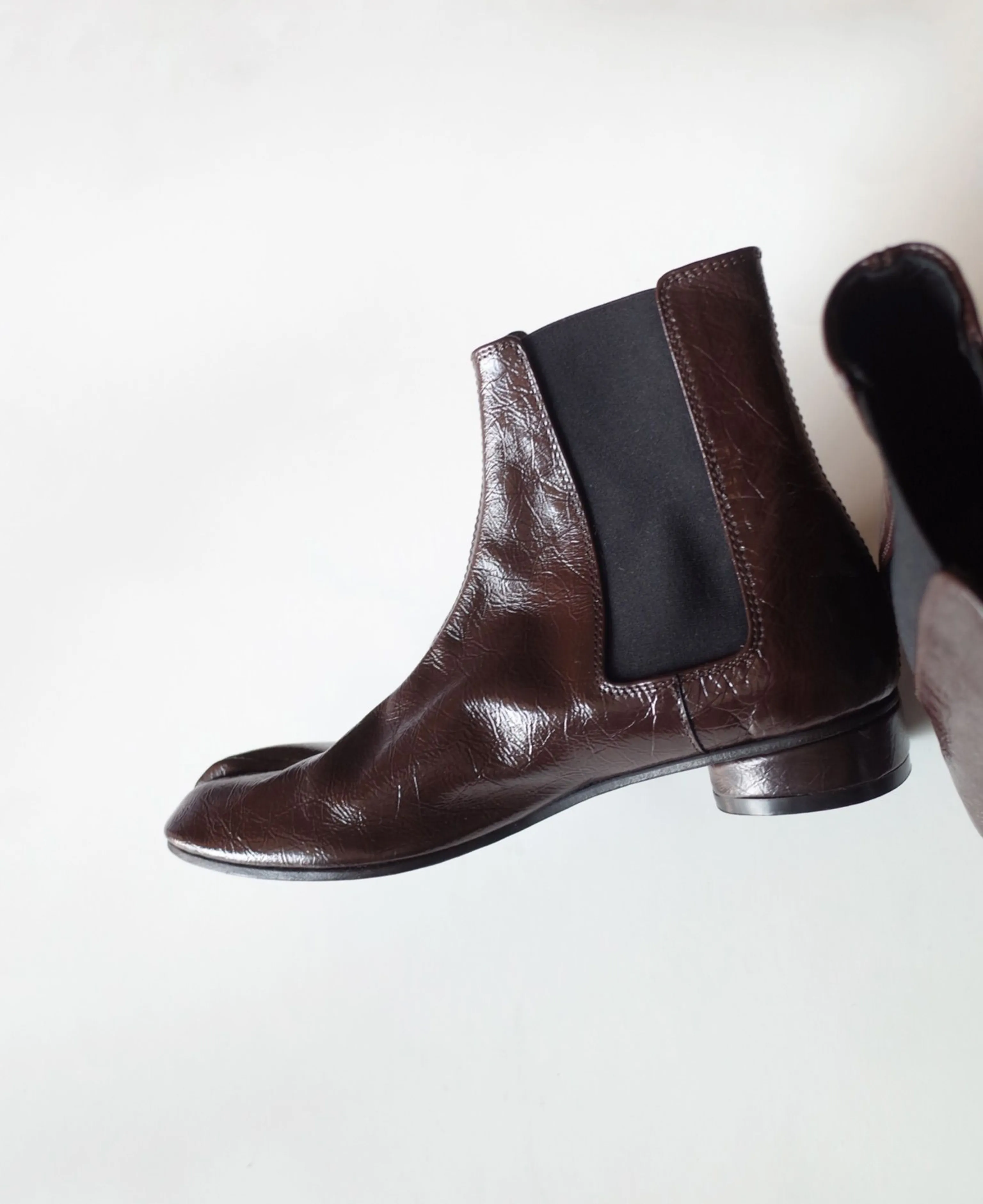 Split-Toe Chelsea Boots - Image 4