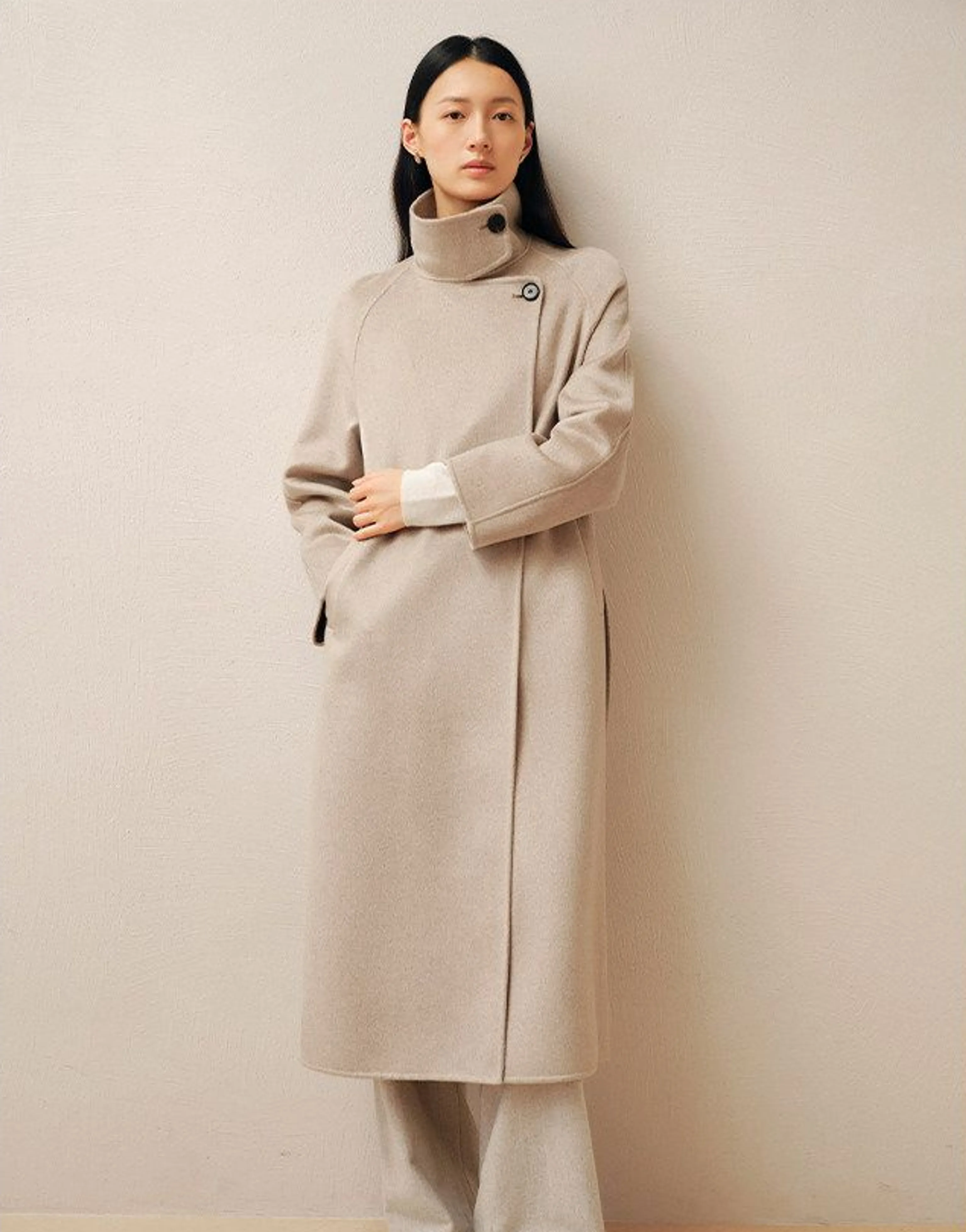 Stand-Collar Belted Cashmere Coat - Image 5