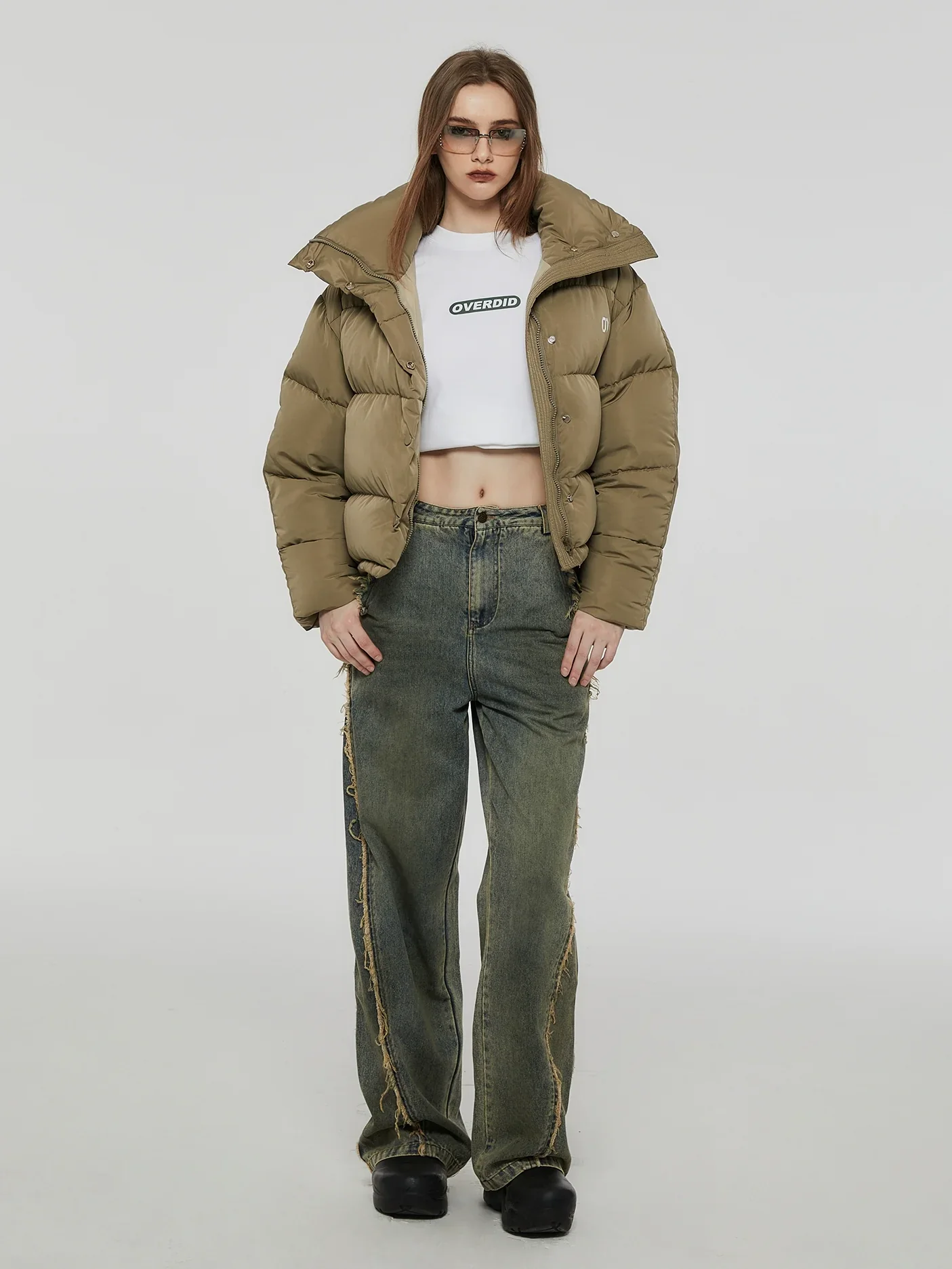 Stand-Collar Cropped Puffer Jacket - Image 4