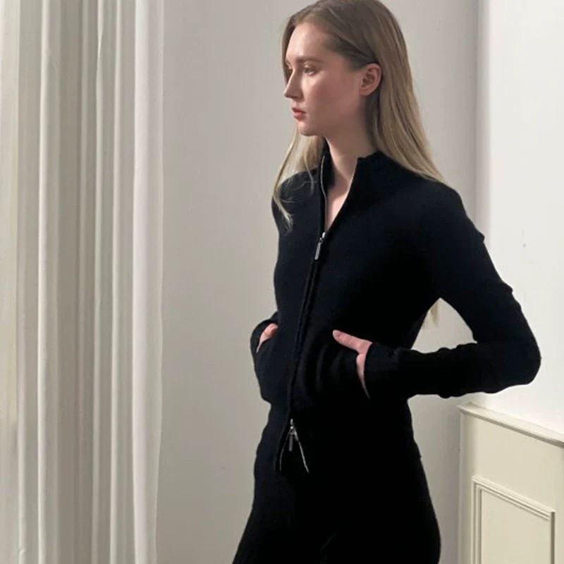 Stand-Collar Wool Zip Cardigan - Image 9