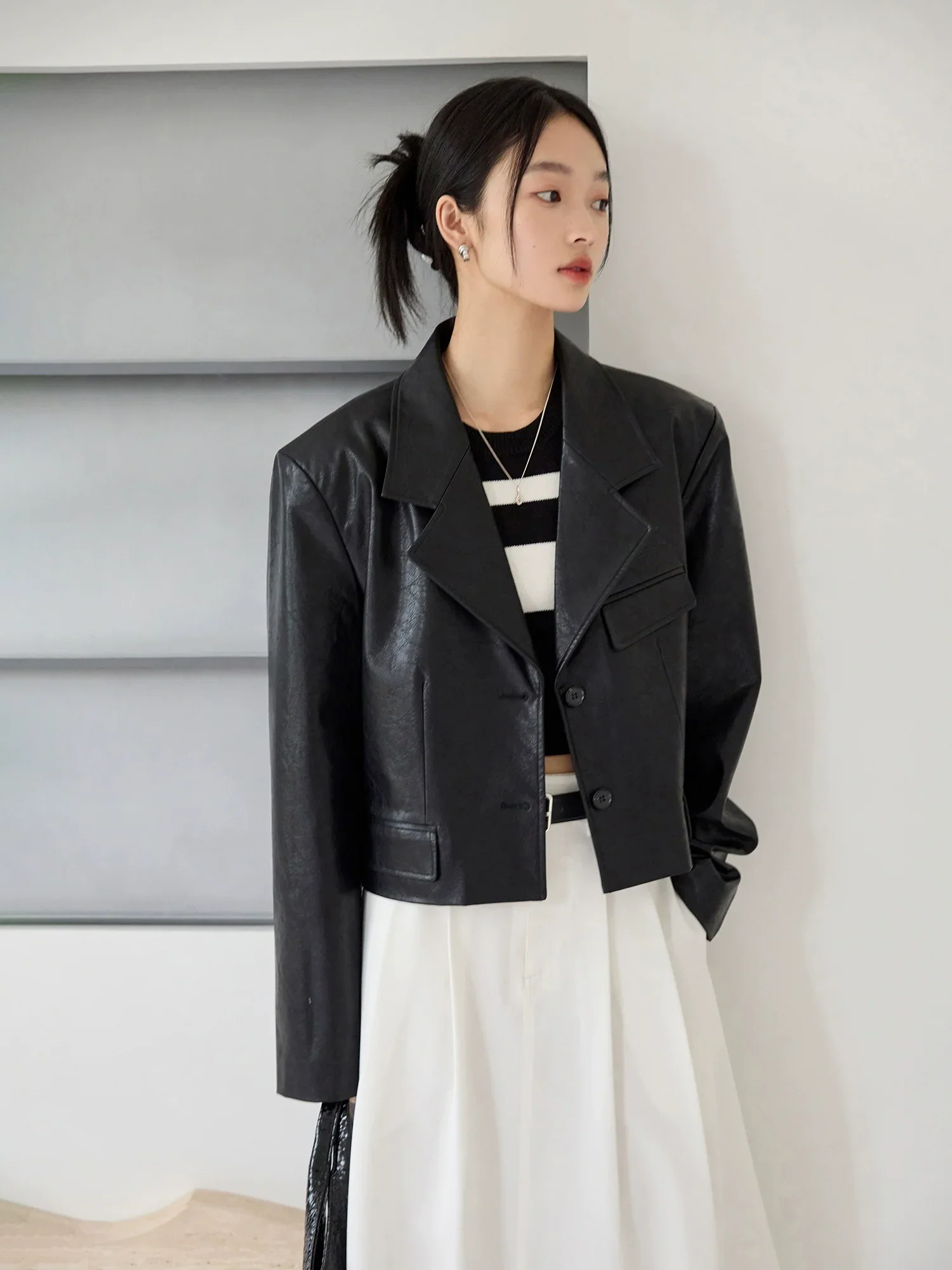 Striped Sleeveless Knit Crop Top - Image 3