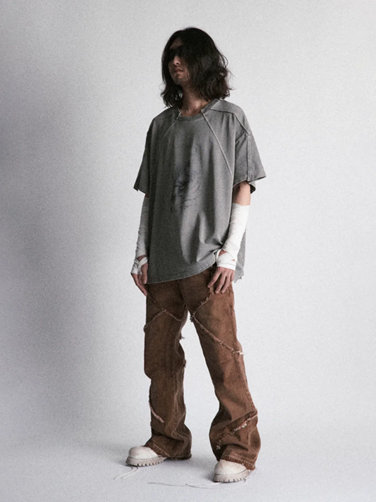 Structured Flared Washed Jeans - Image 4