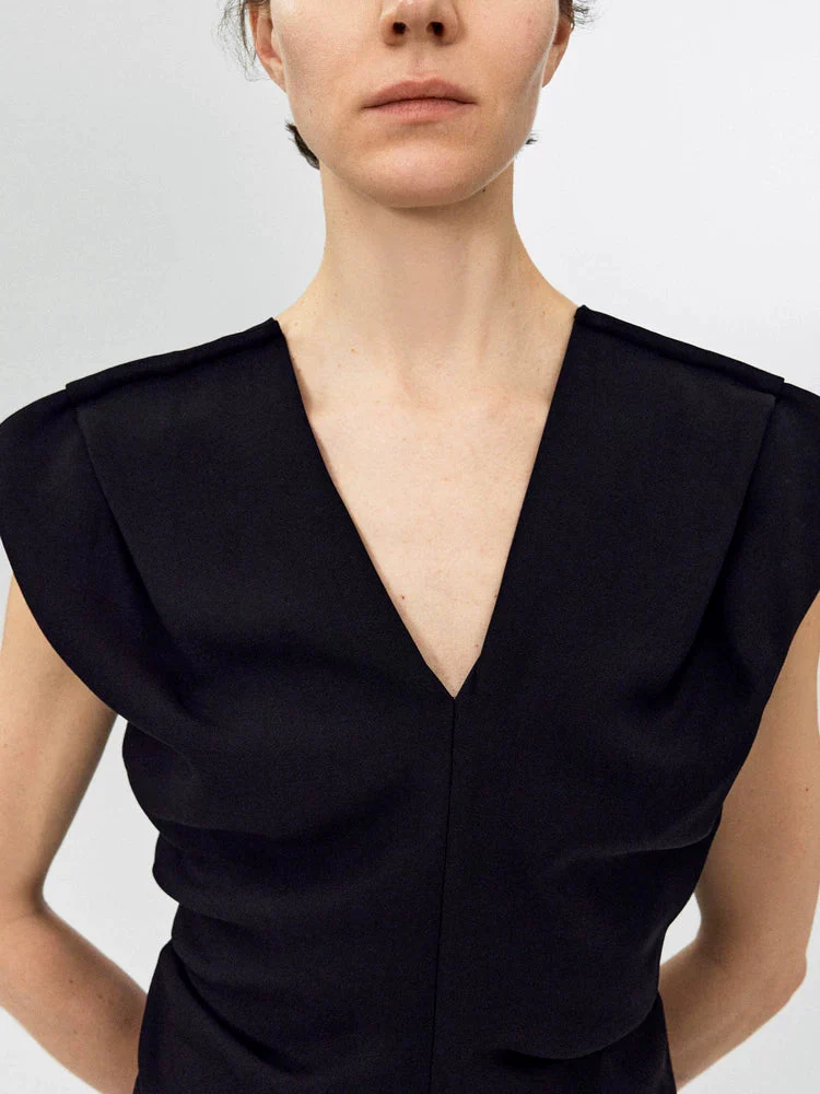 Structured V-Neck Maxi Dress - Image 4