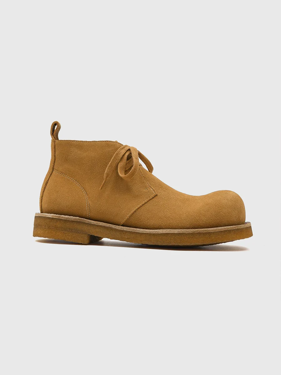 Suede Chukka Boots