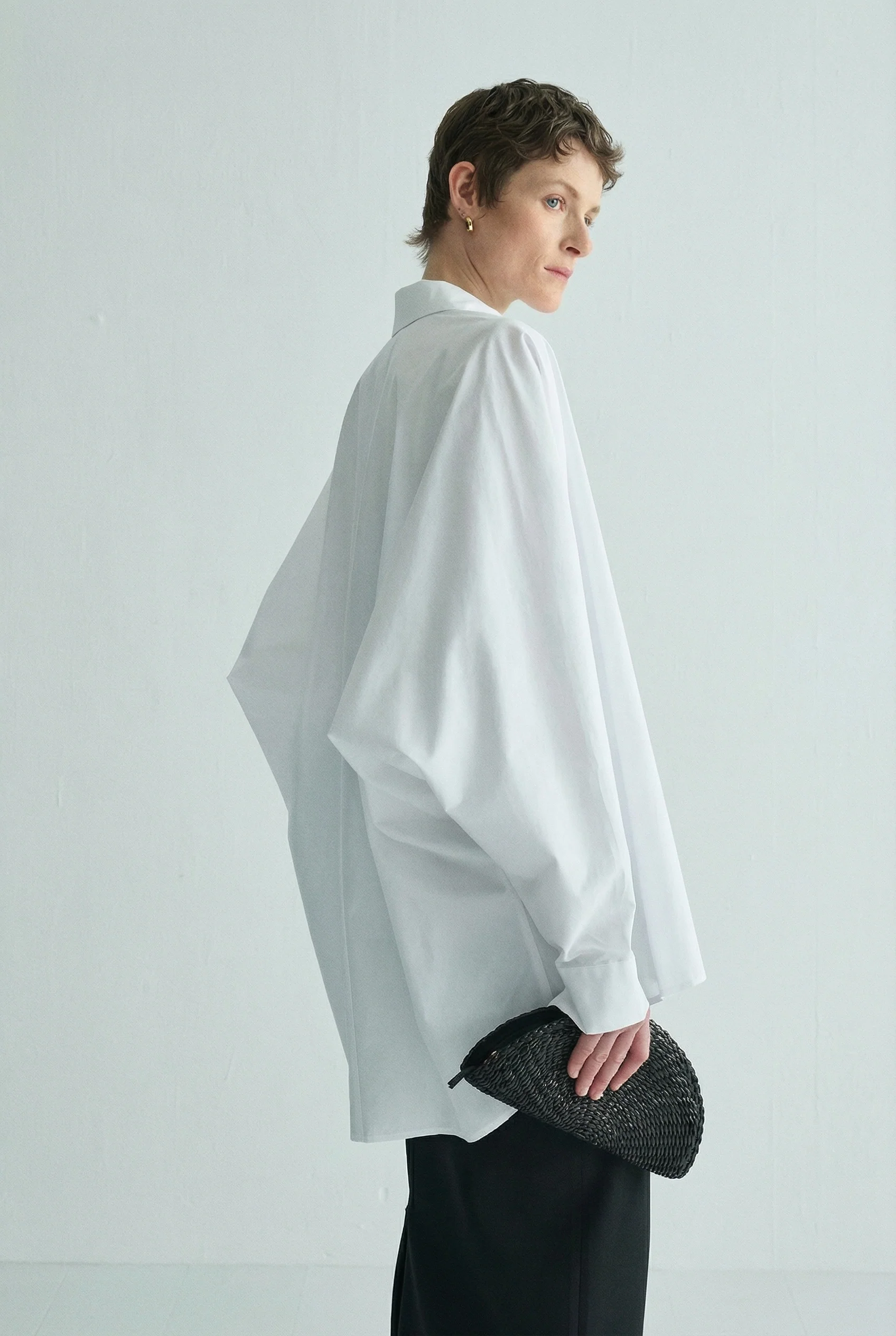 Supima High-Low Oversized Shirt - Image 3