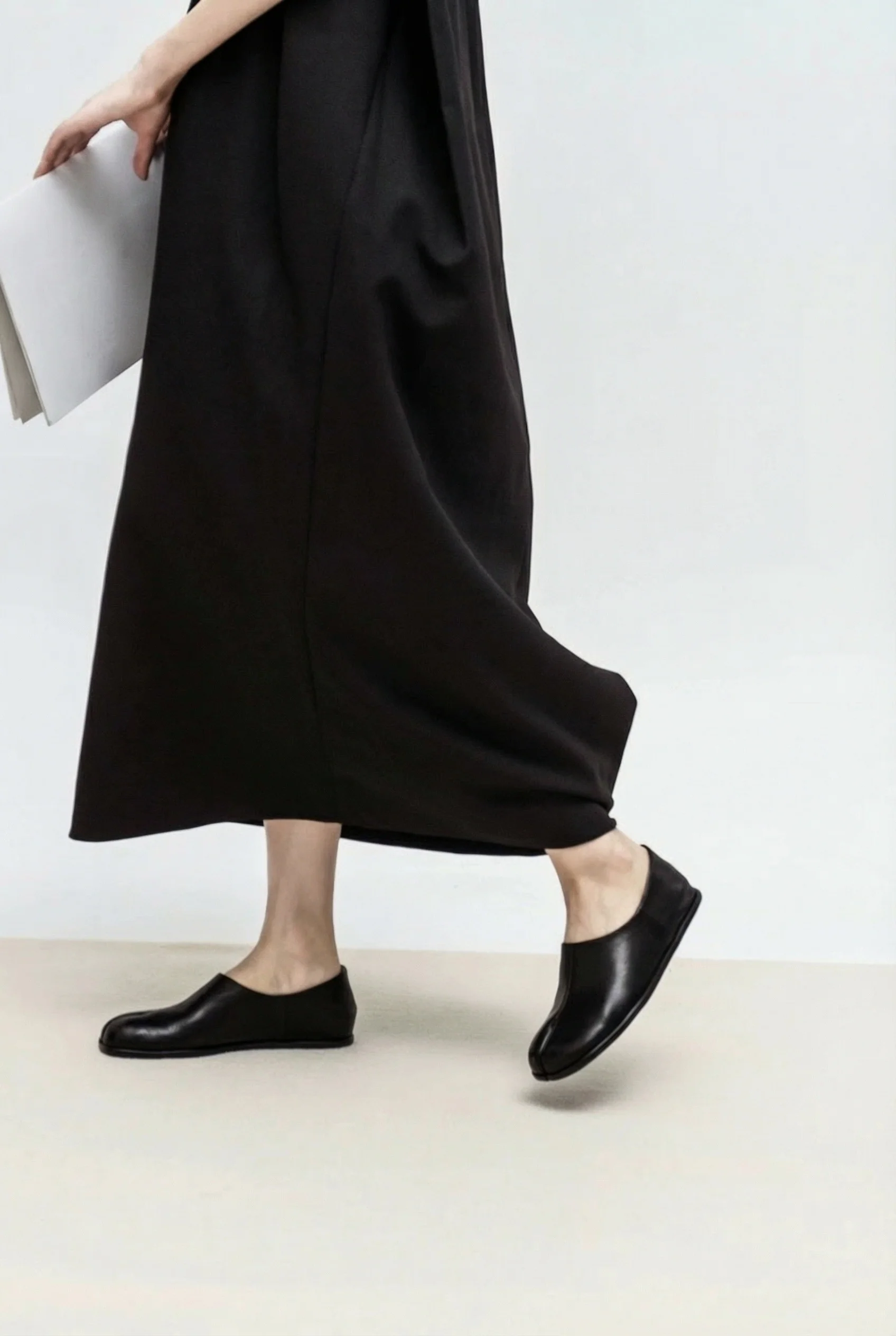 Tabi Split-Toe Leather Loafers - Image 4
