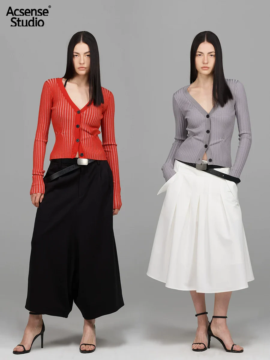 Tencel Two-Tone Rib V-Neck Cardigan