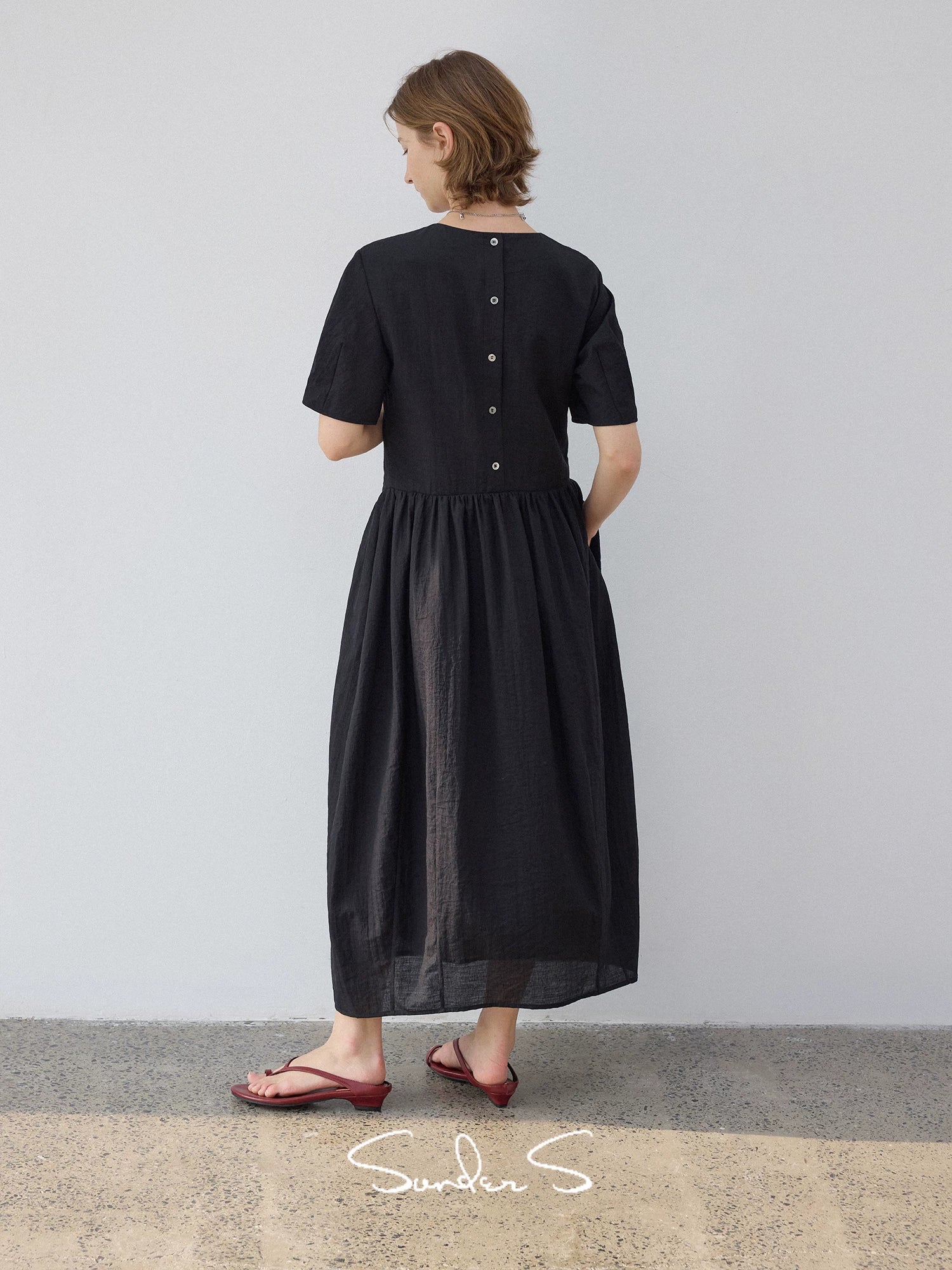 Textured Drop-Waist Short-Sleeve Dress - Image 4