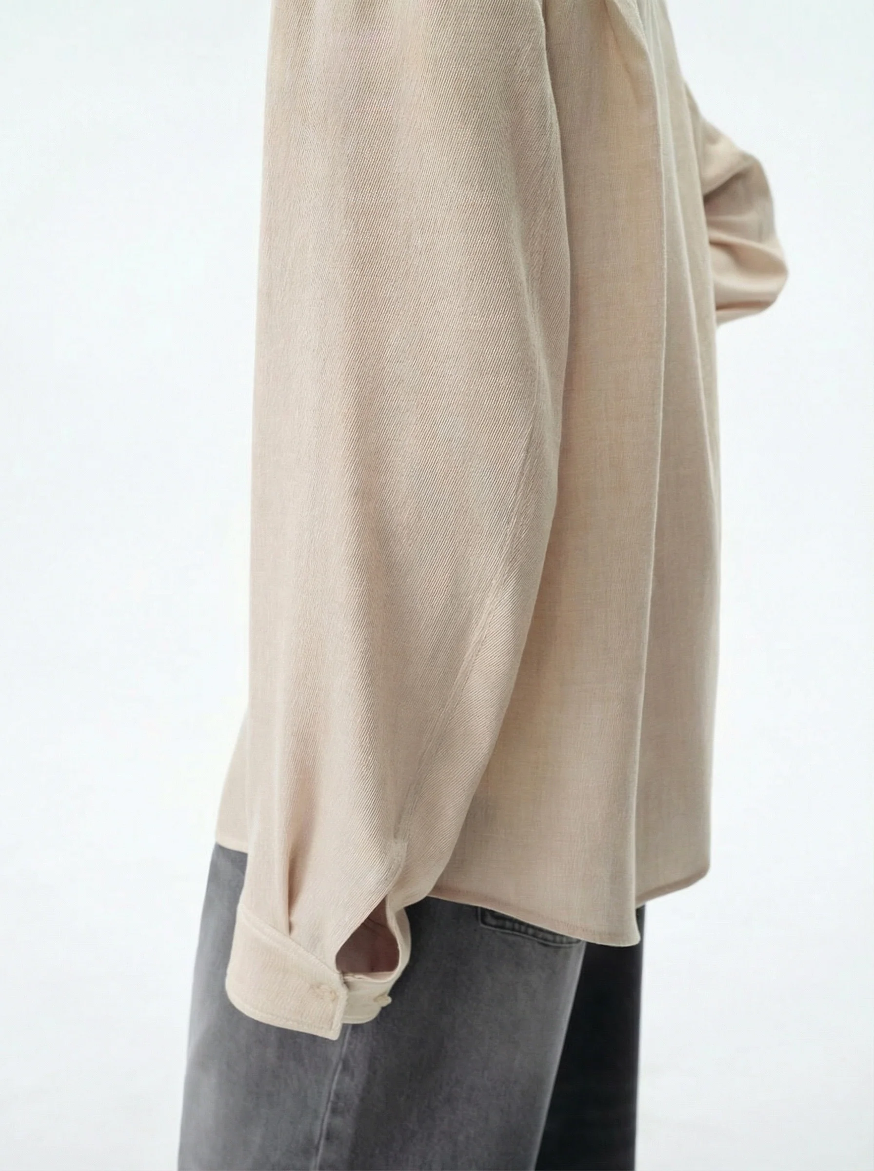 Textured Lyocell-Wool Convertible Shirt - Image 5
