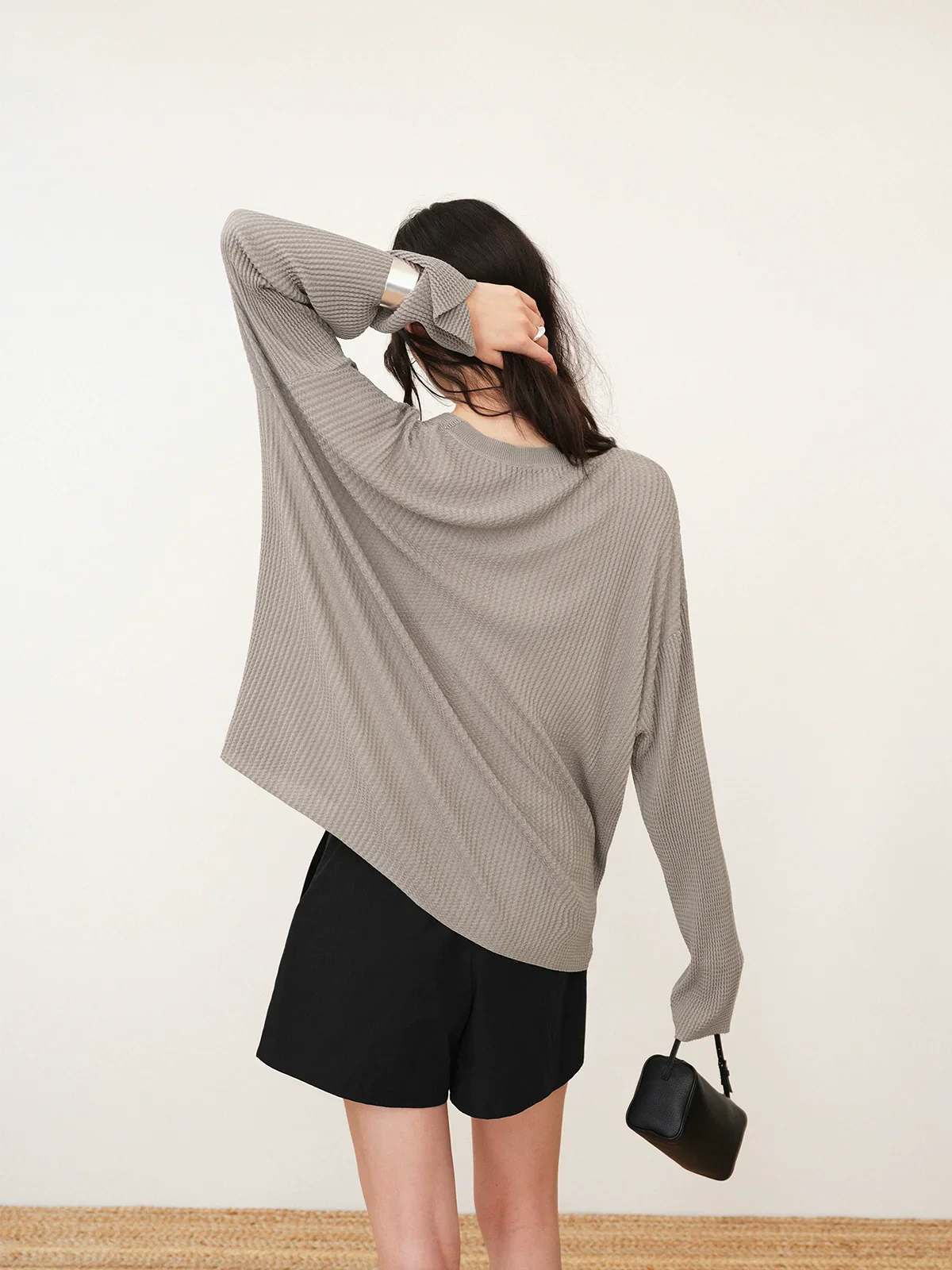 Textured Tencel V-Neck Long-Sleeve Top - Image 5
