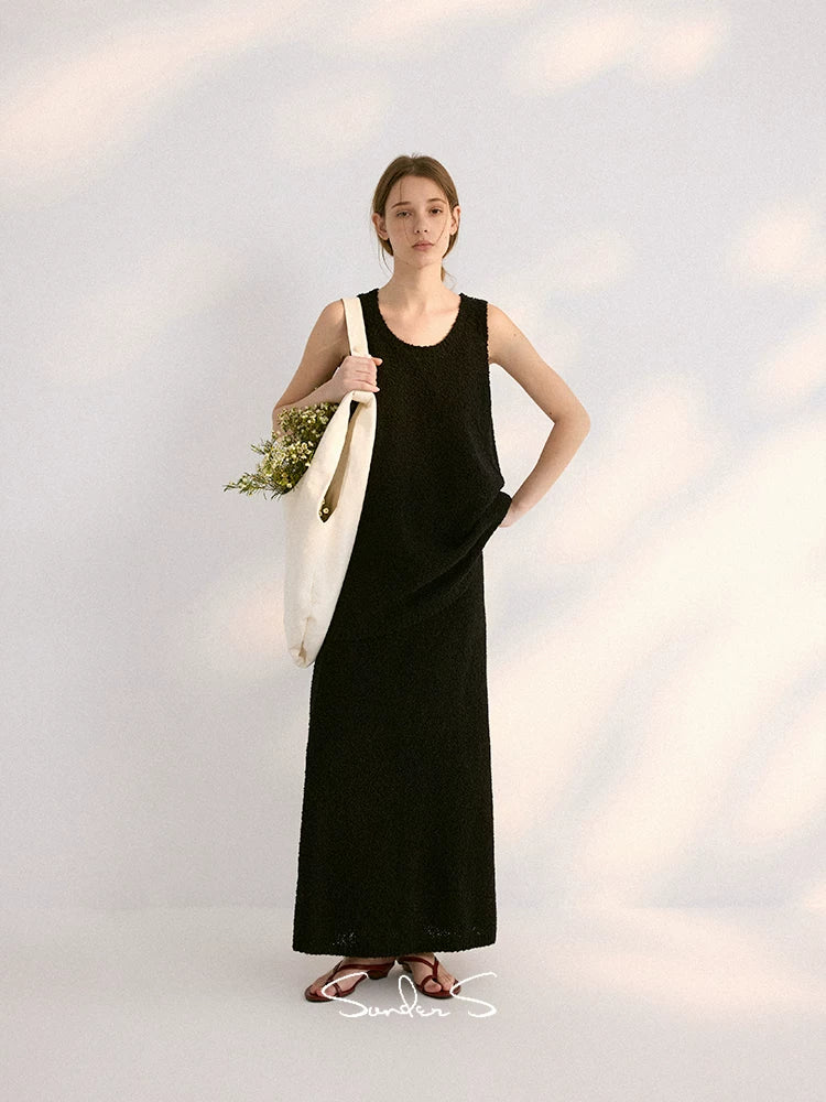 Textured Wool Knit Maxi Skirt - Image 4