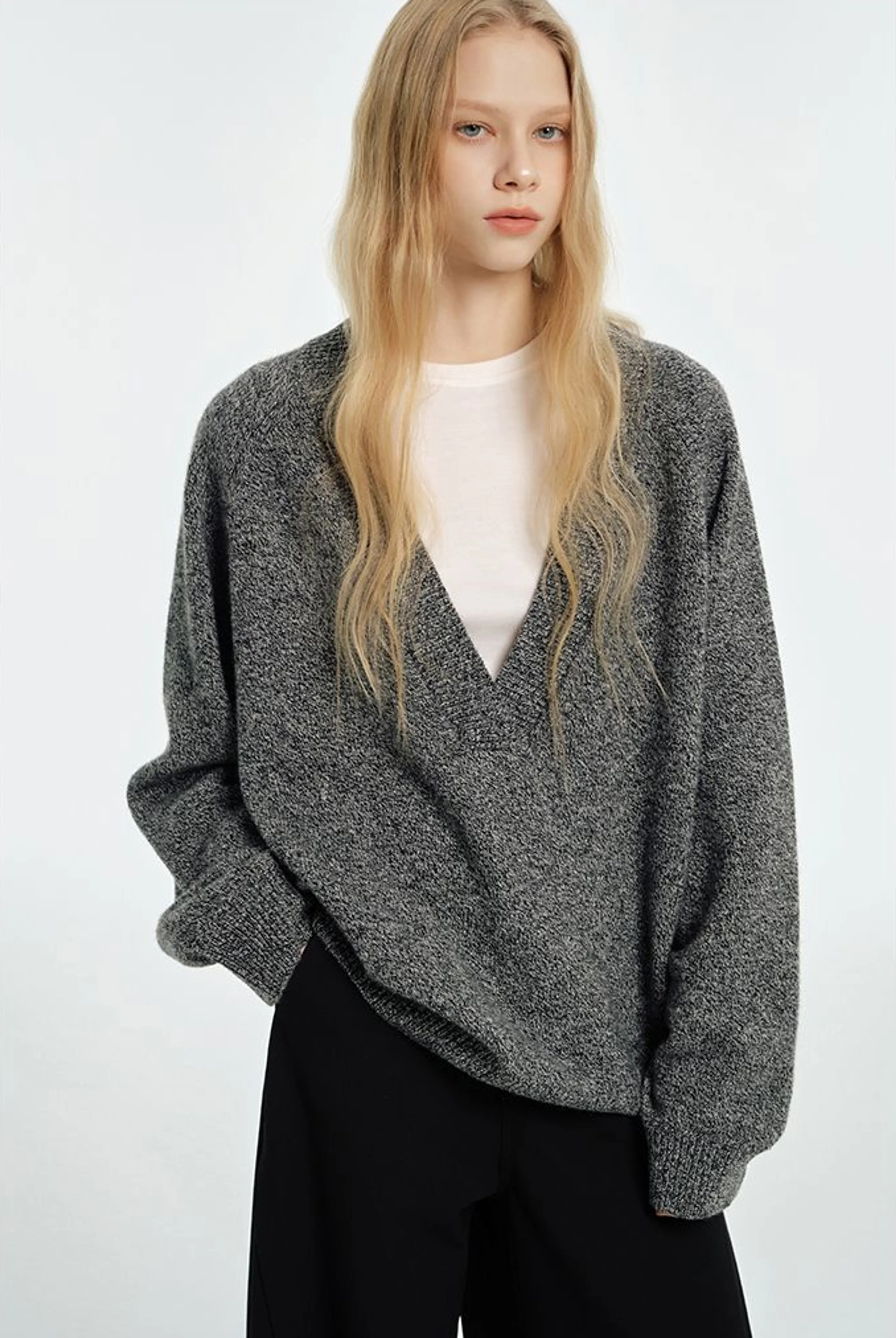 Textured Wool V-Neck Sweater - Image 4