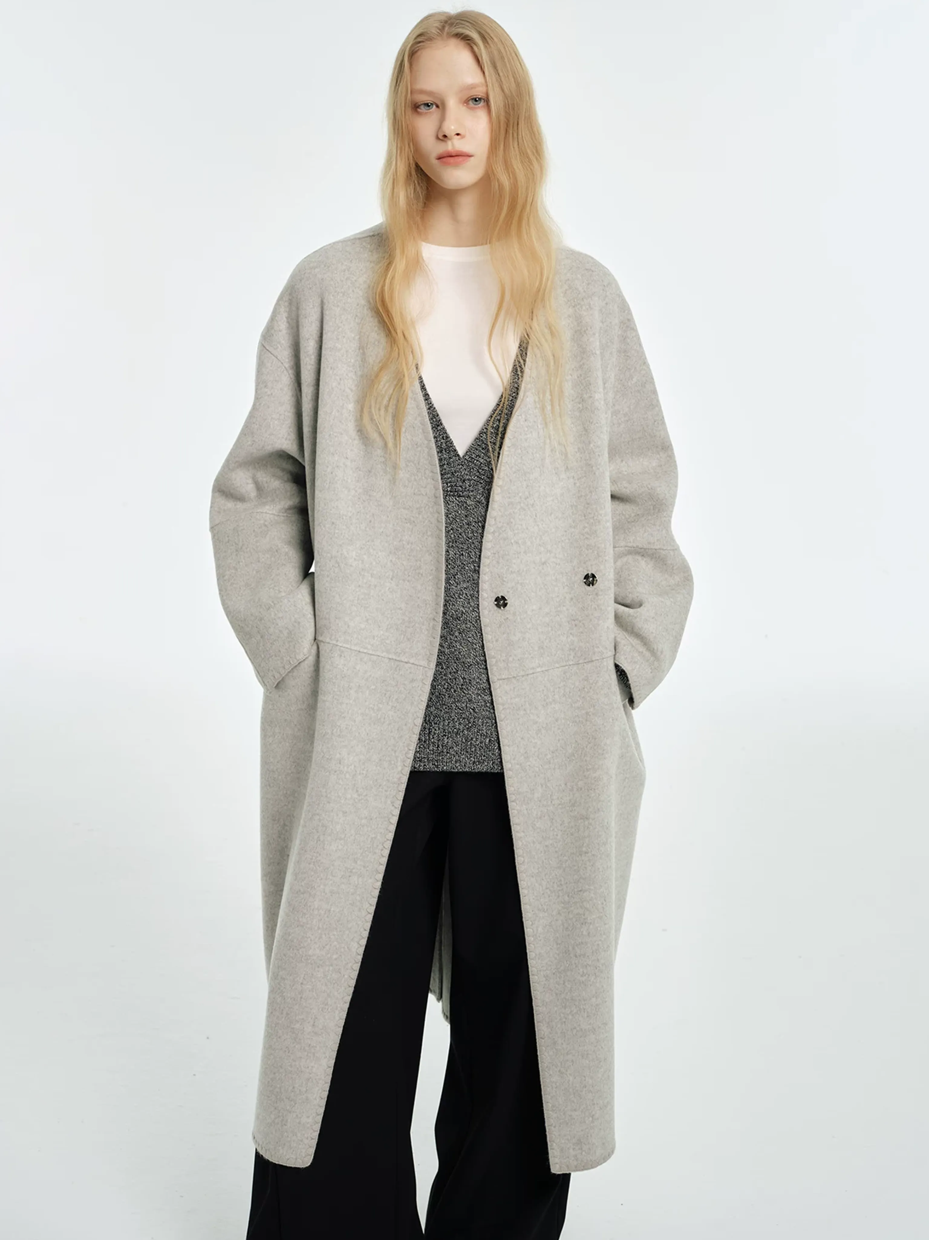 Textured Wool V-Neck Sweater - Image 5