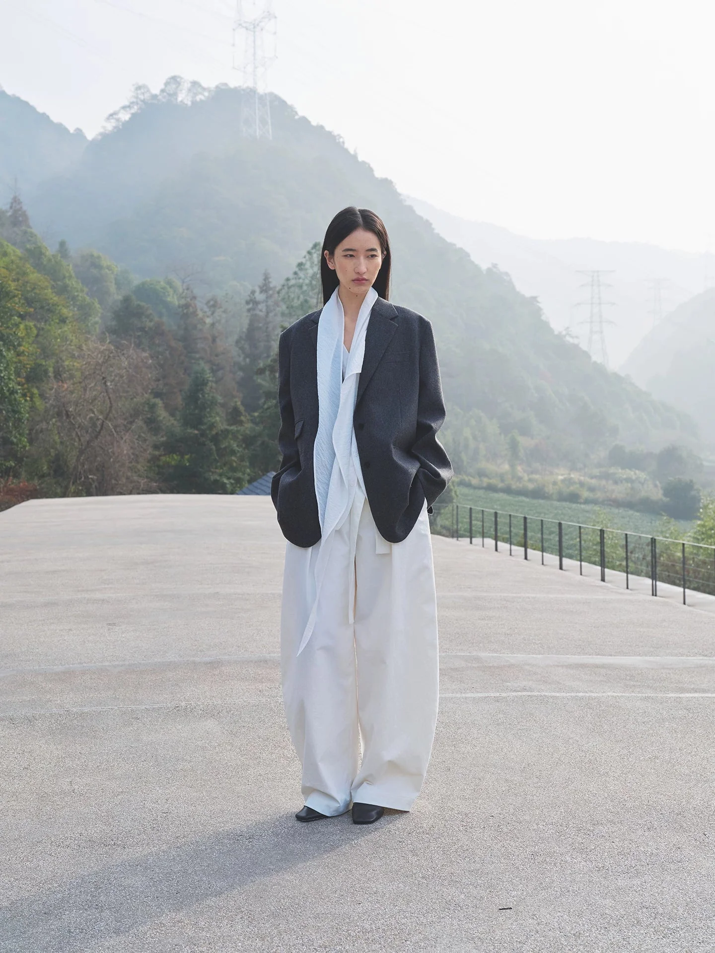 Tie-Waist Balloon Pants - Image 4