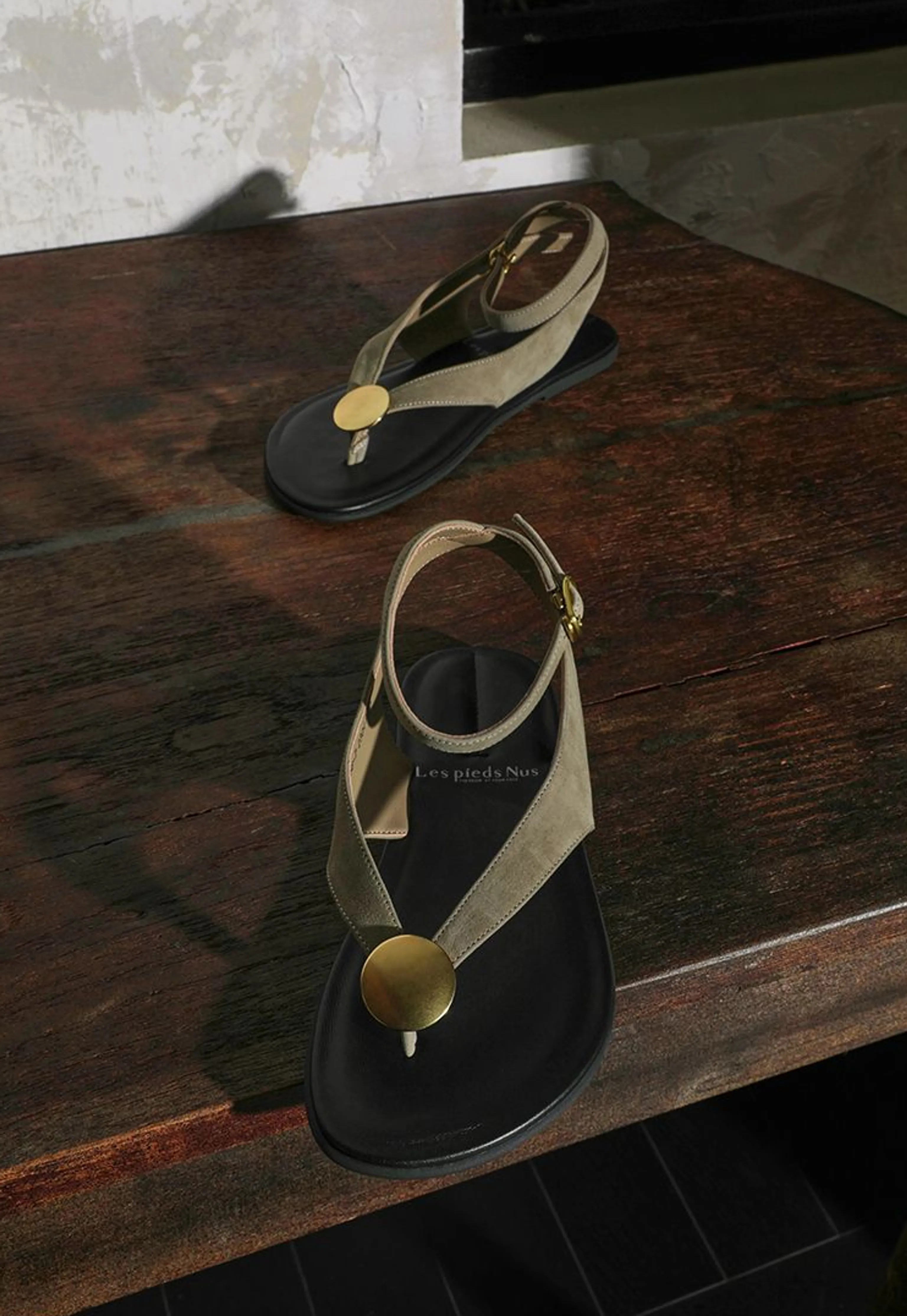 Top Grain Leather Medallion Thong Sandals - Image 6