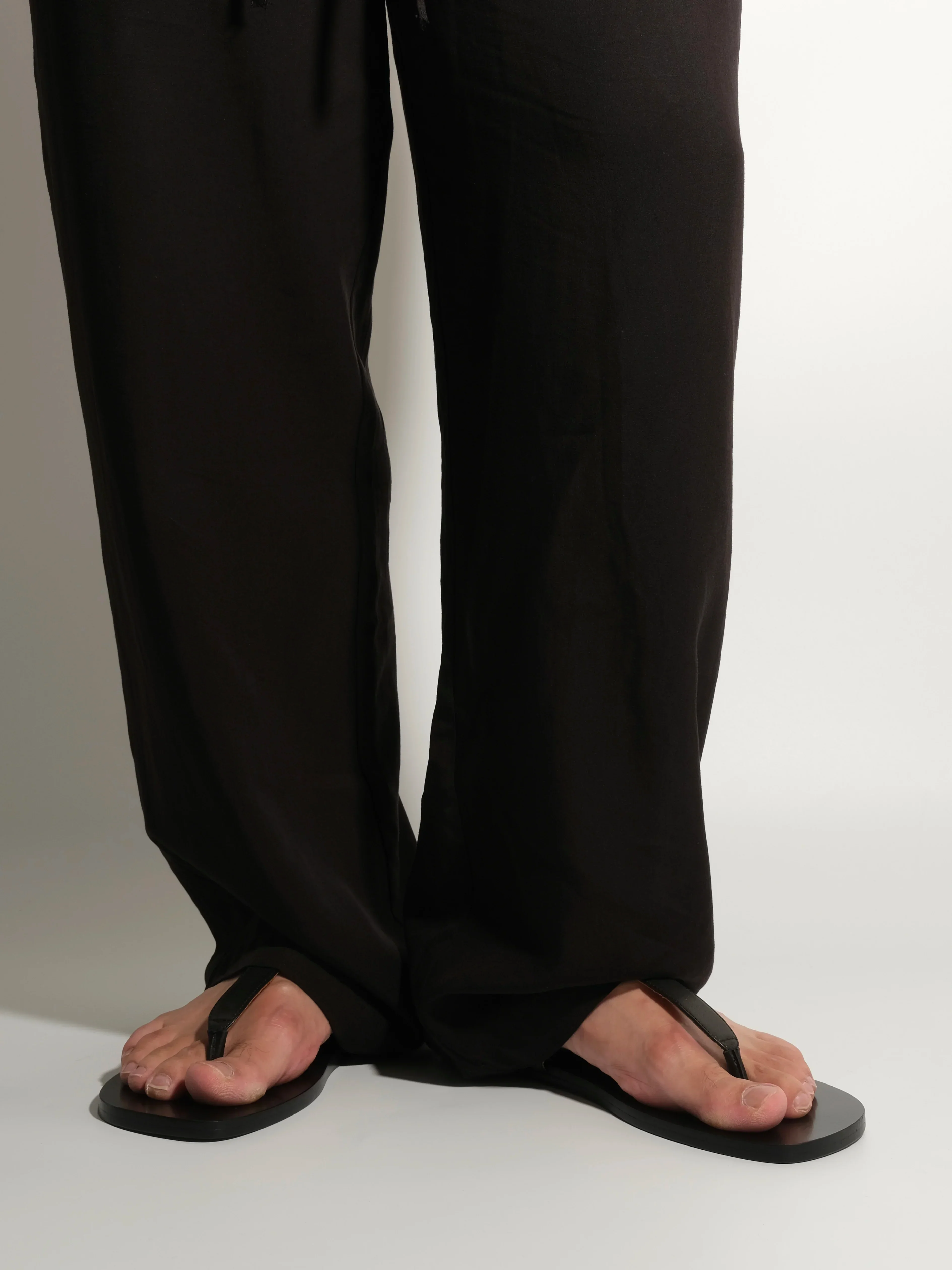 Top-Grain Leather Thong Sandals - Image 3