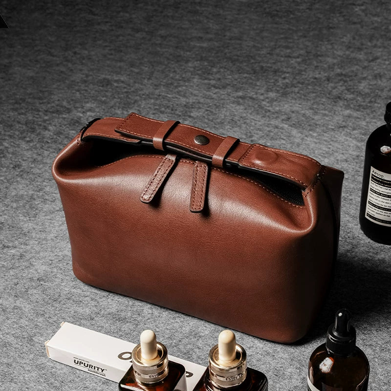 Top-Grain Leather Toiletry Bag - Image 6