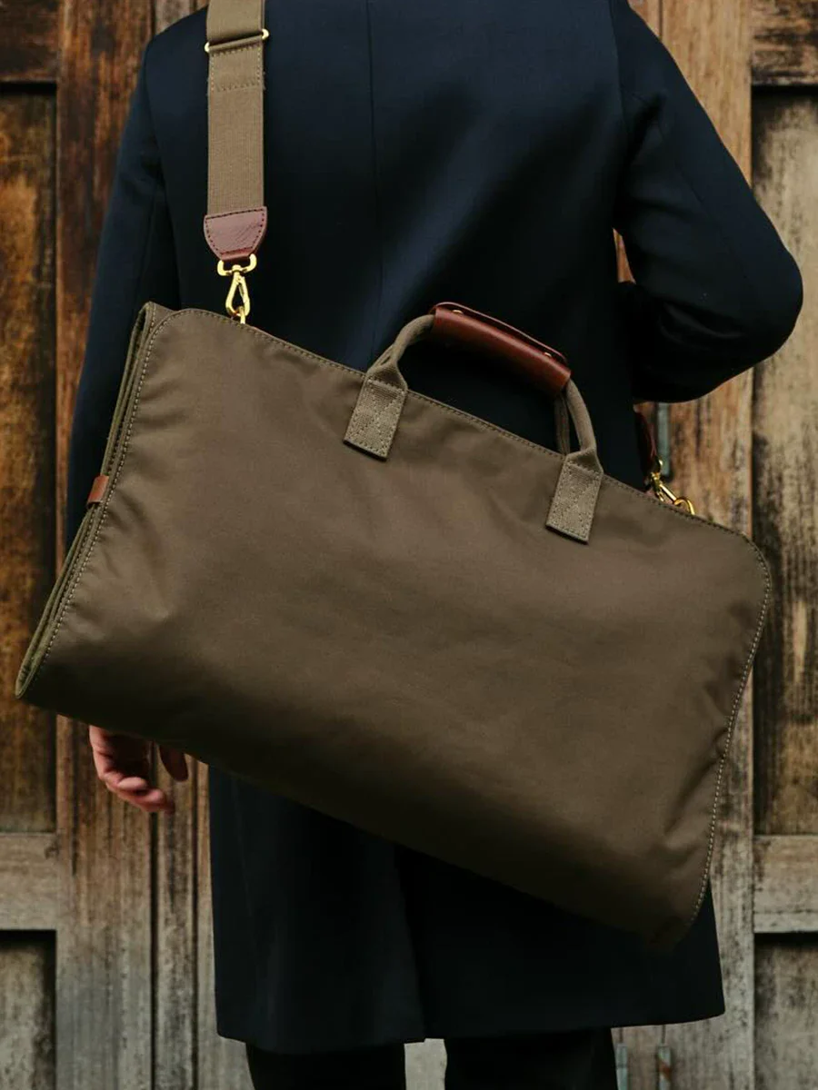 Top Grain Leather Travel Suit Carrier - Image 2