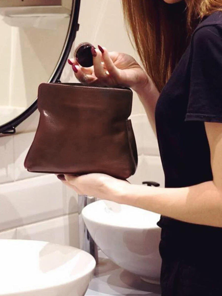 Top-Grain Leather Travel Toiletry Bag - Image 2
