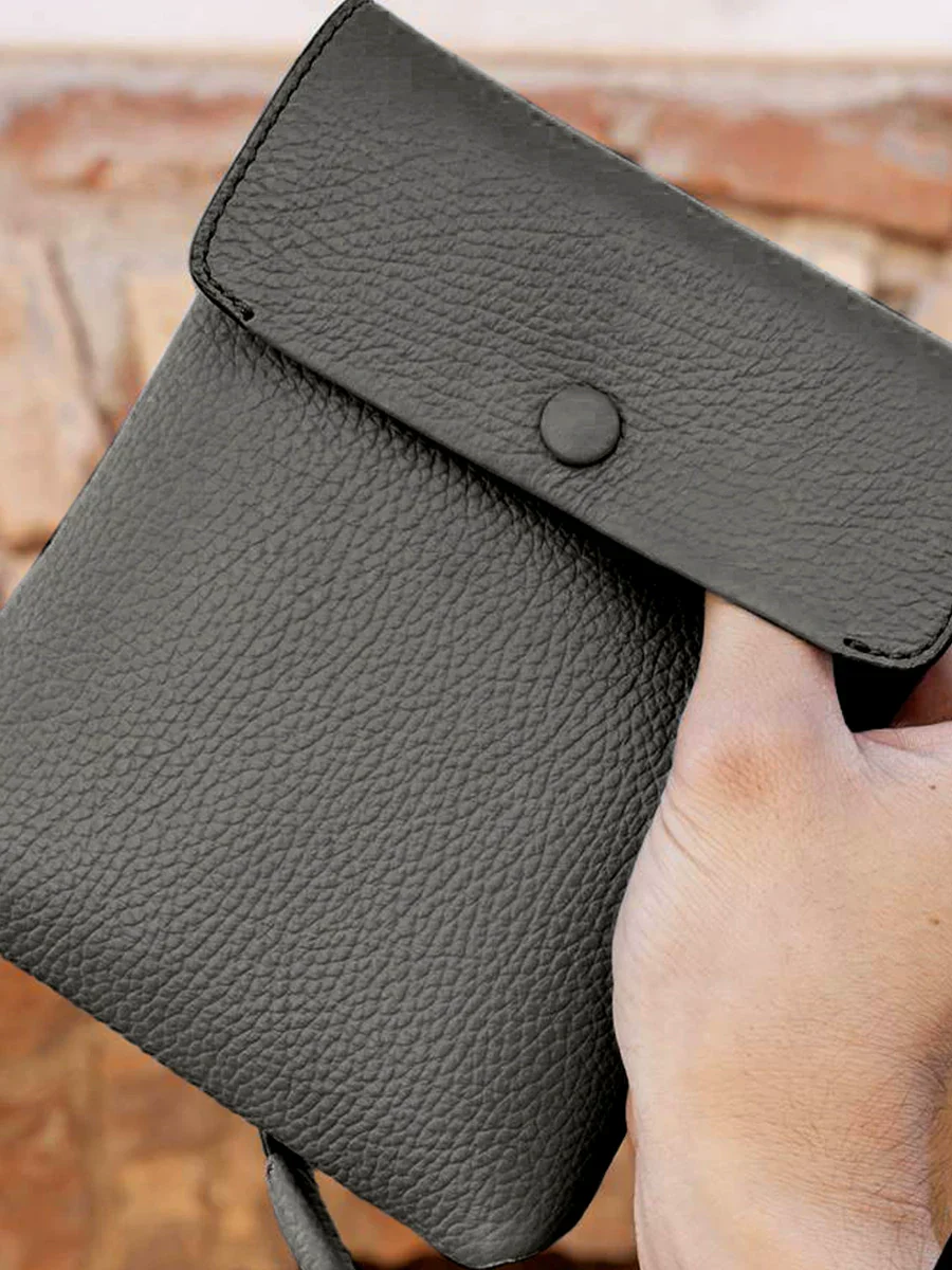 Top-Grain Pebbled Leather Phone Pouch - Image 2