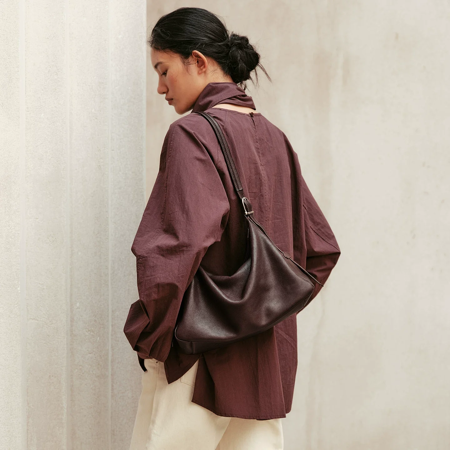 Top-Grain Vegetable-Tanned Crescent Hobo - Image 5