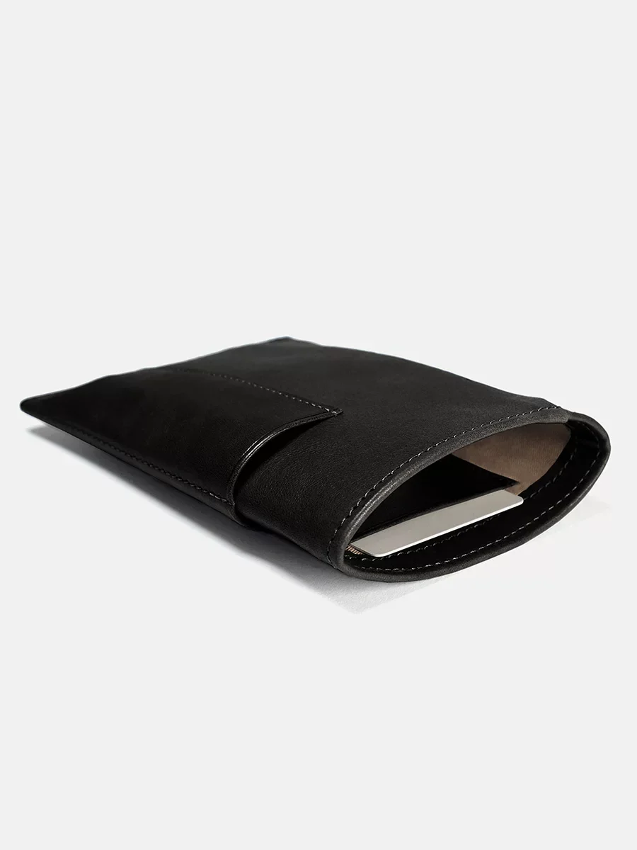 Top-Grain Vegetable-Tanned Leather Organizer Sleeve - Image 4